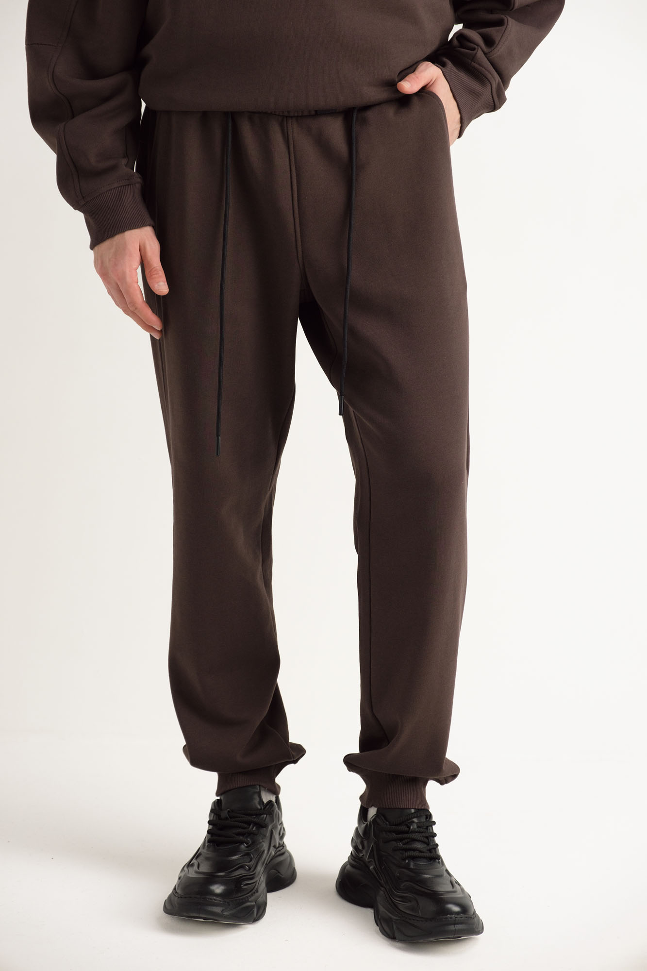 M-242-P-20-0016 Брюки спортивные The Hills Коричневый