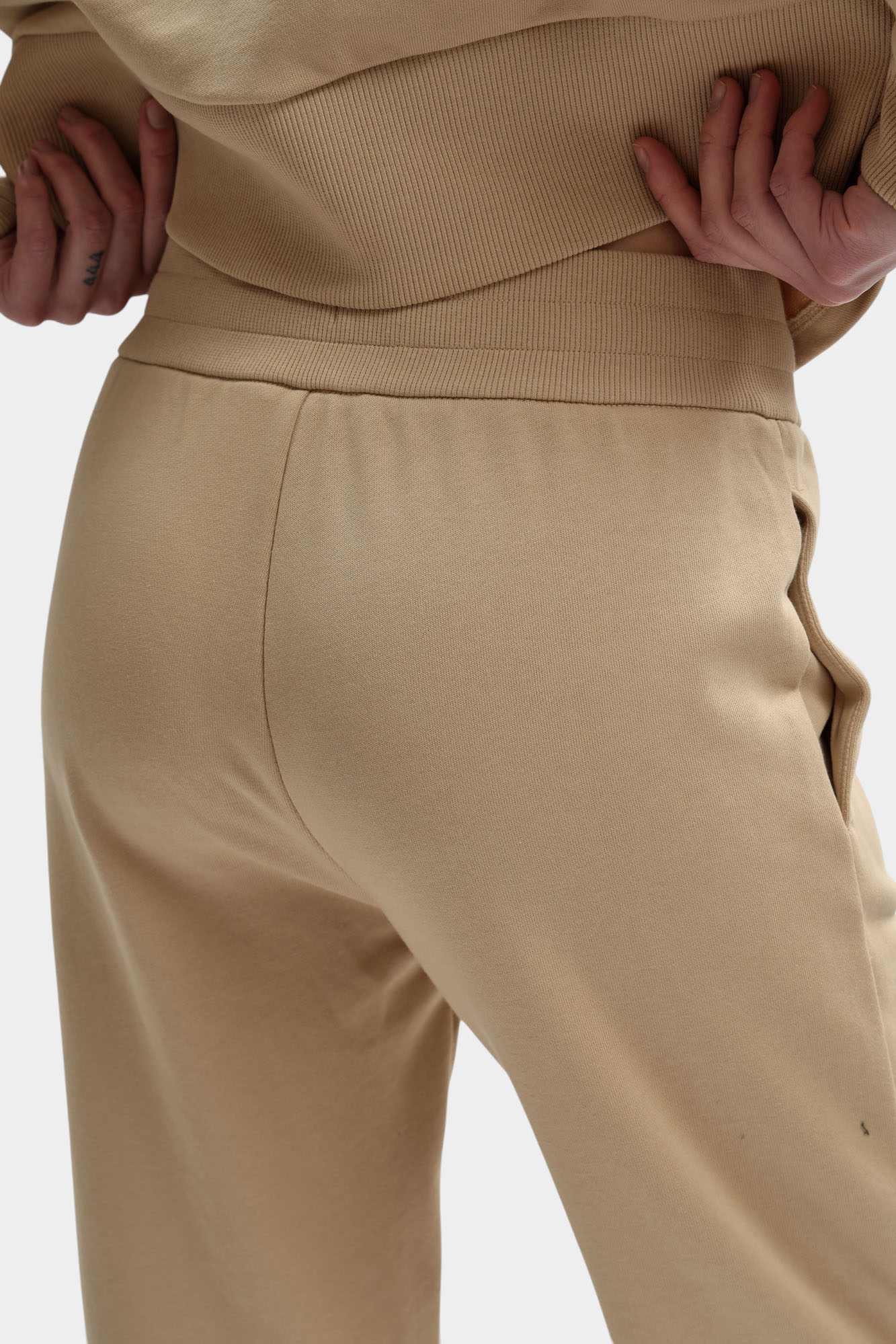 XW001802_AF24312 брюки спортивные armani exchange 