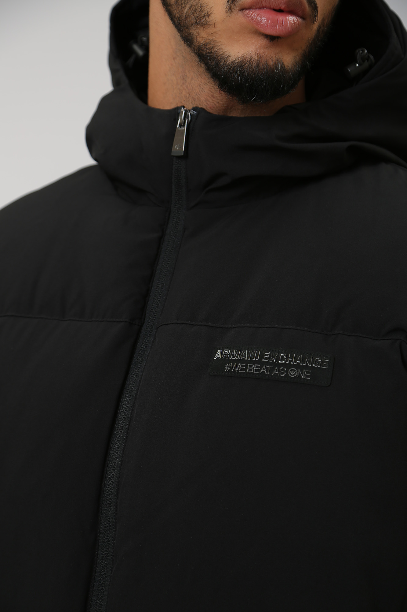 6RZB03_ZNICZ Куртка пуховая Armani Exchange Черный
