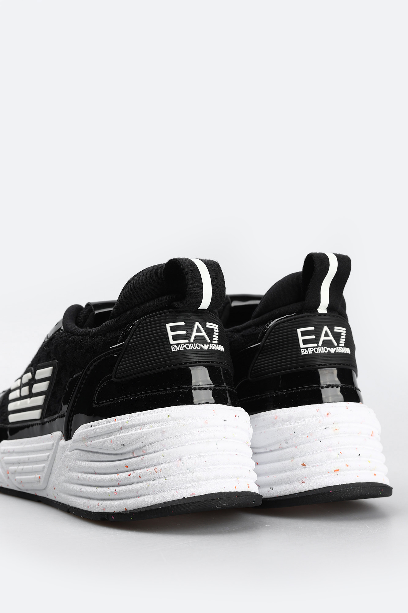 X8X128_XK306 Кроссовки EA7 Черный