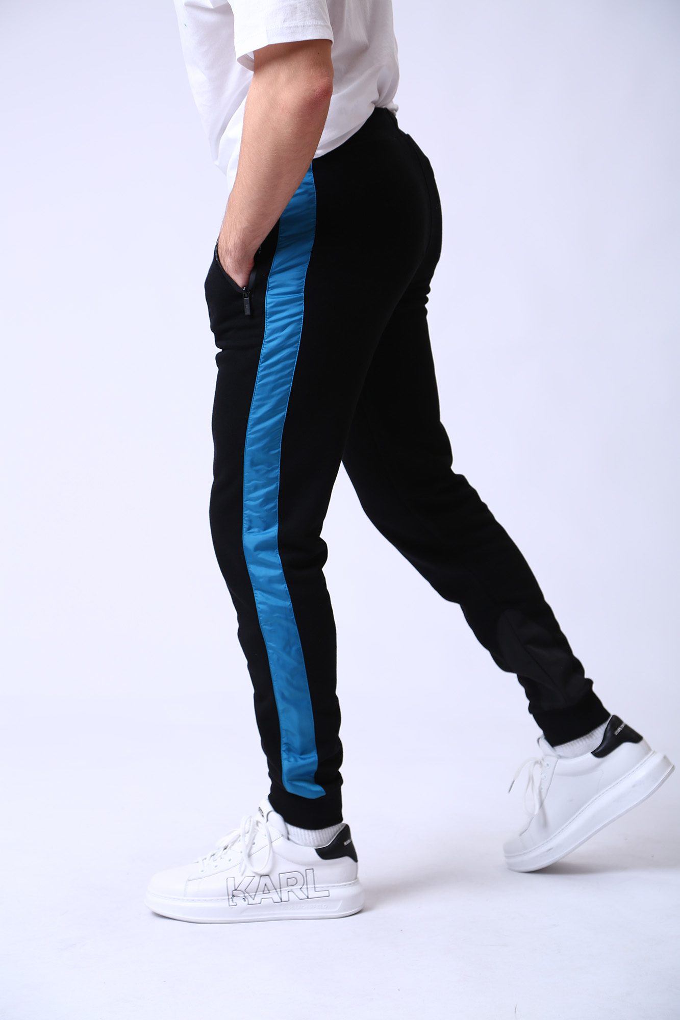 524910_705005 Брюки джоггеры Karl Lagerfeld Черный