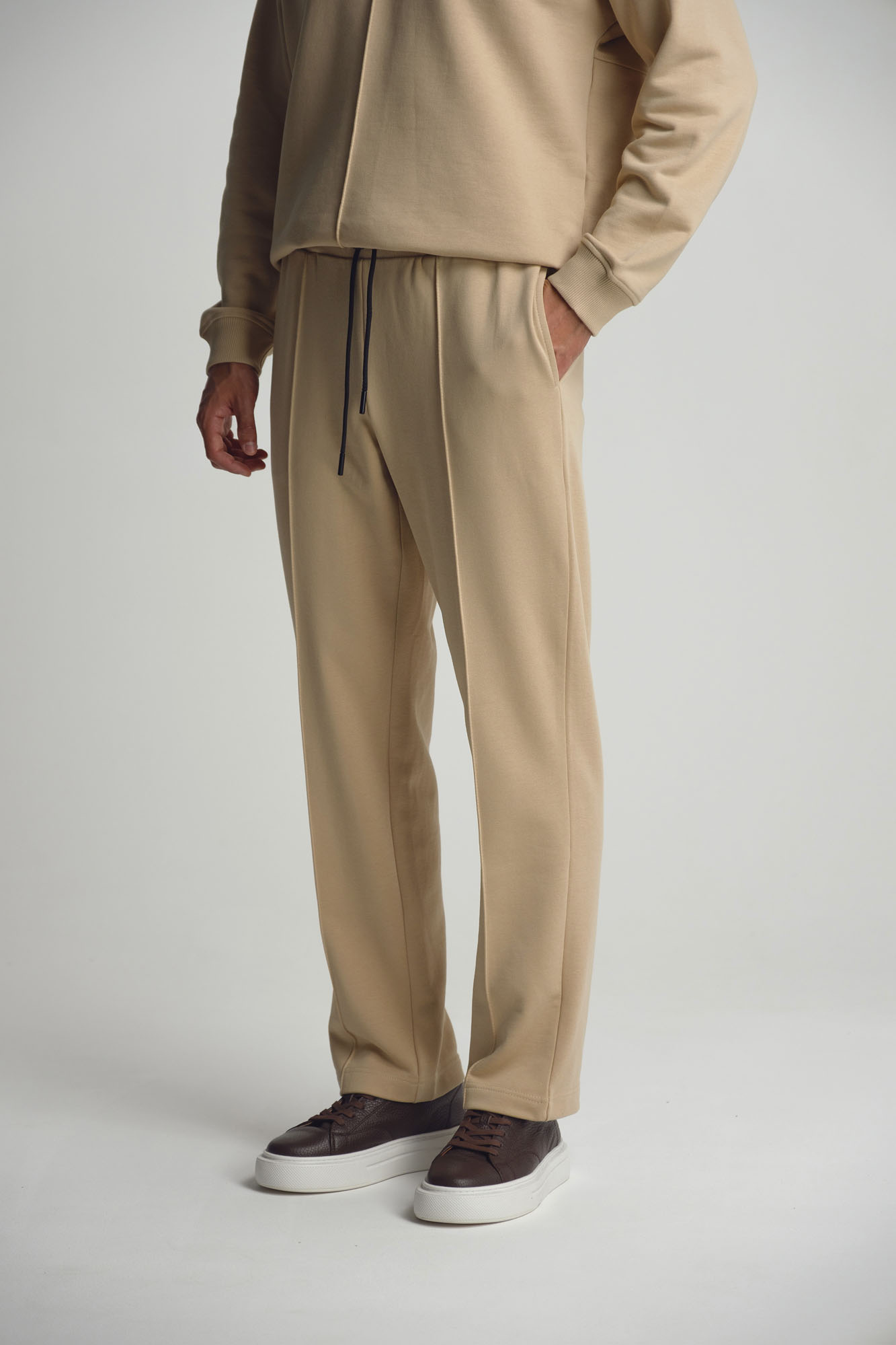 M-252-P-20-0703 Брюки спортивные The Hills Бежевый