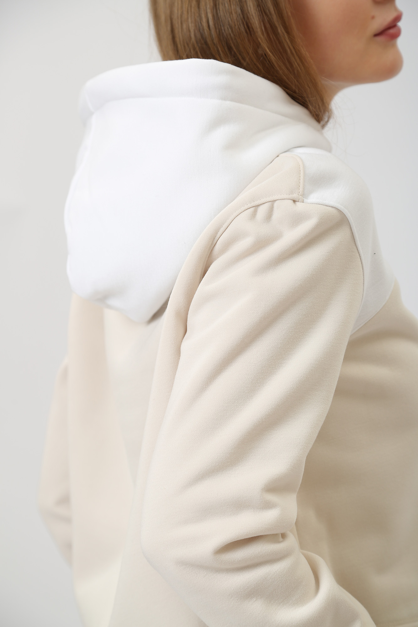 J20J221336 худи calvin klein jeans  calvin klein jeans 