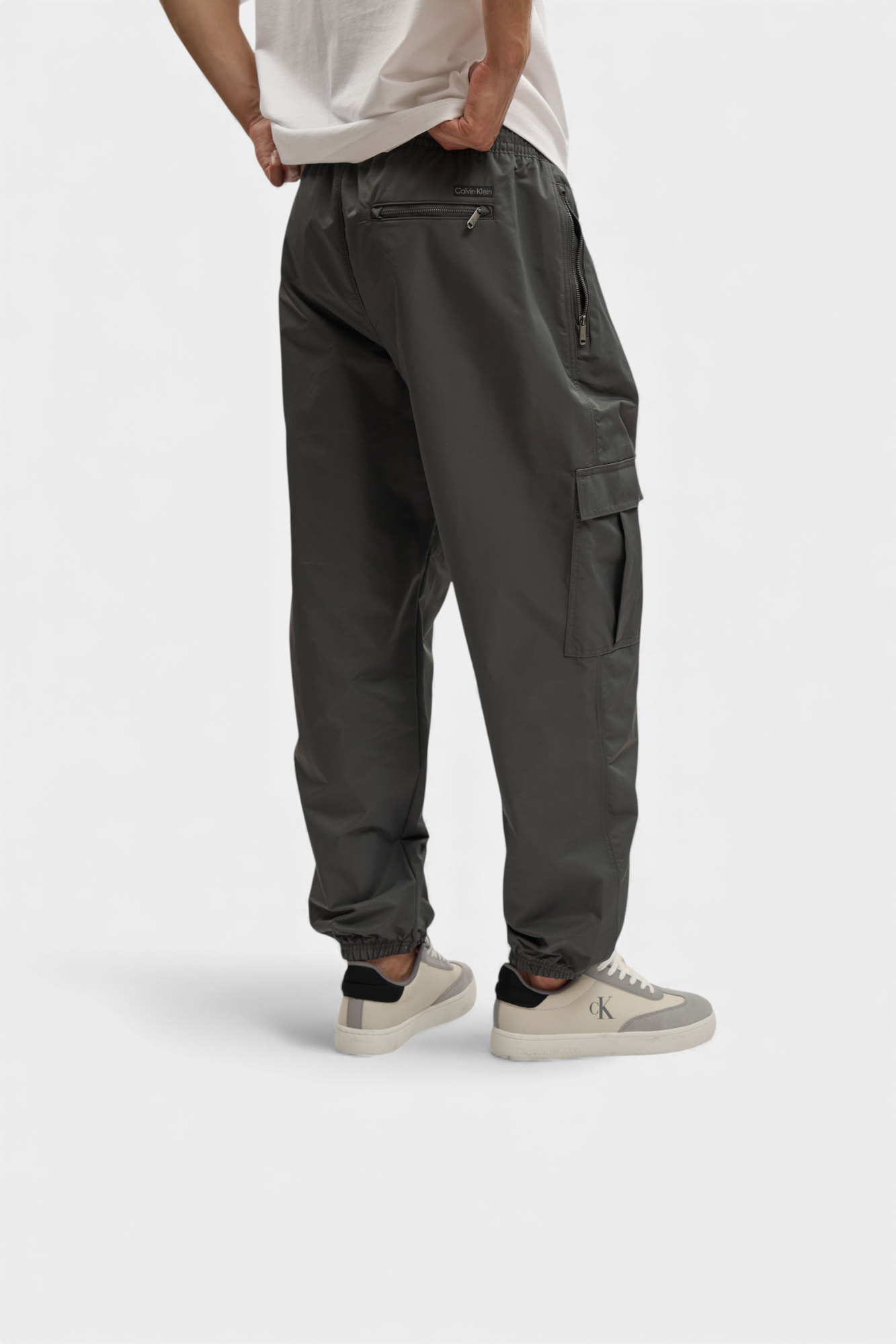 Брюки Calvin Klein Jeans Серый