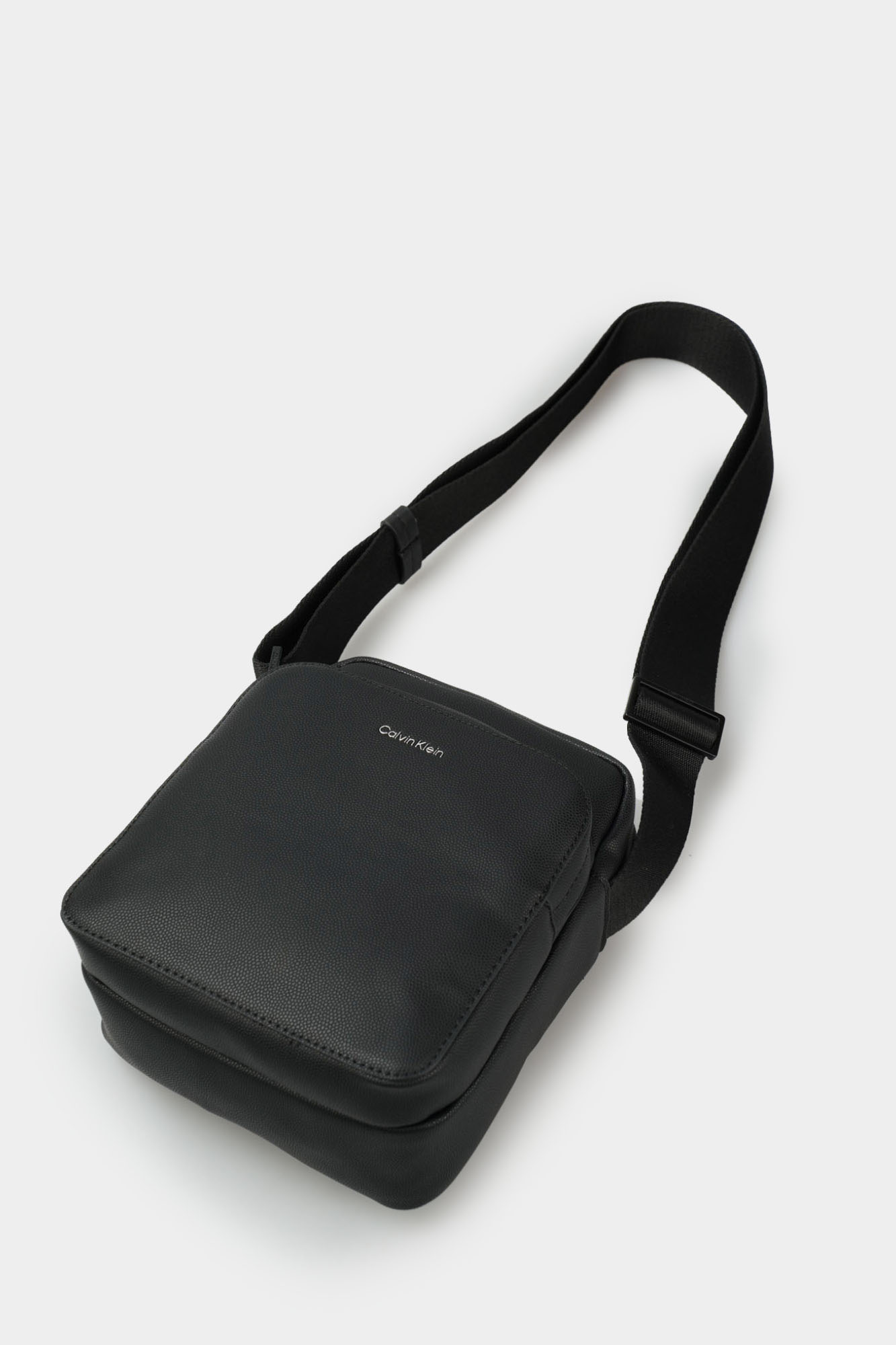 K50K512763 Сумка Calvin Klein Jeans Черный