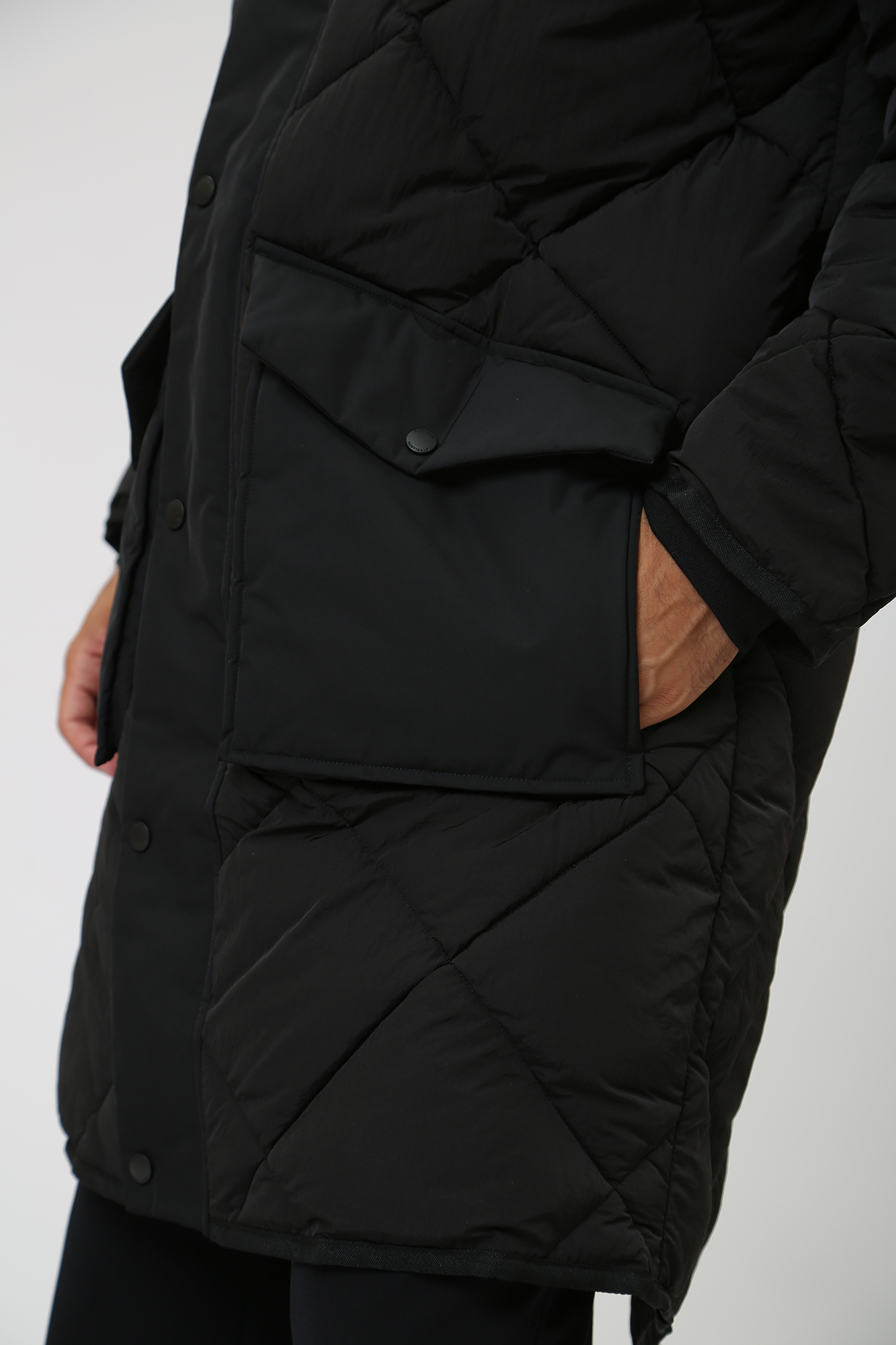 30039171_10012739 Парка Strellson Черный