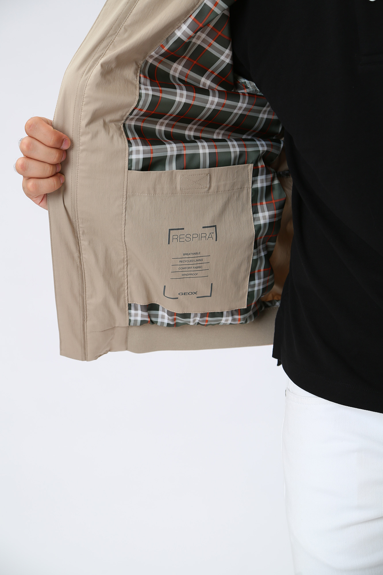 M3520RT2986F Бомбер Geox Бежевый