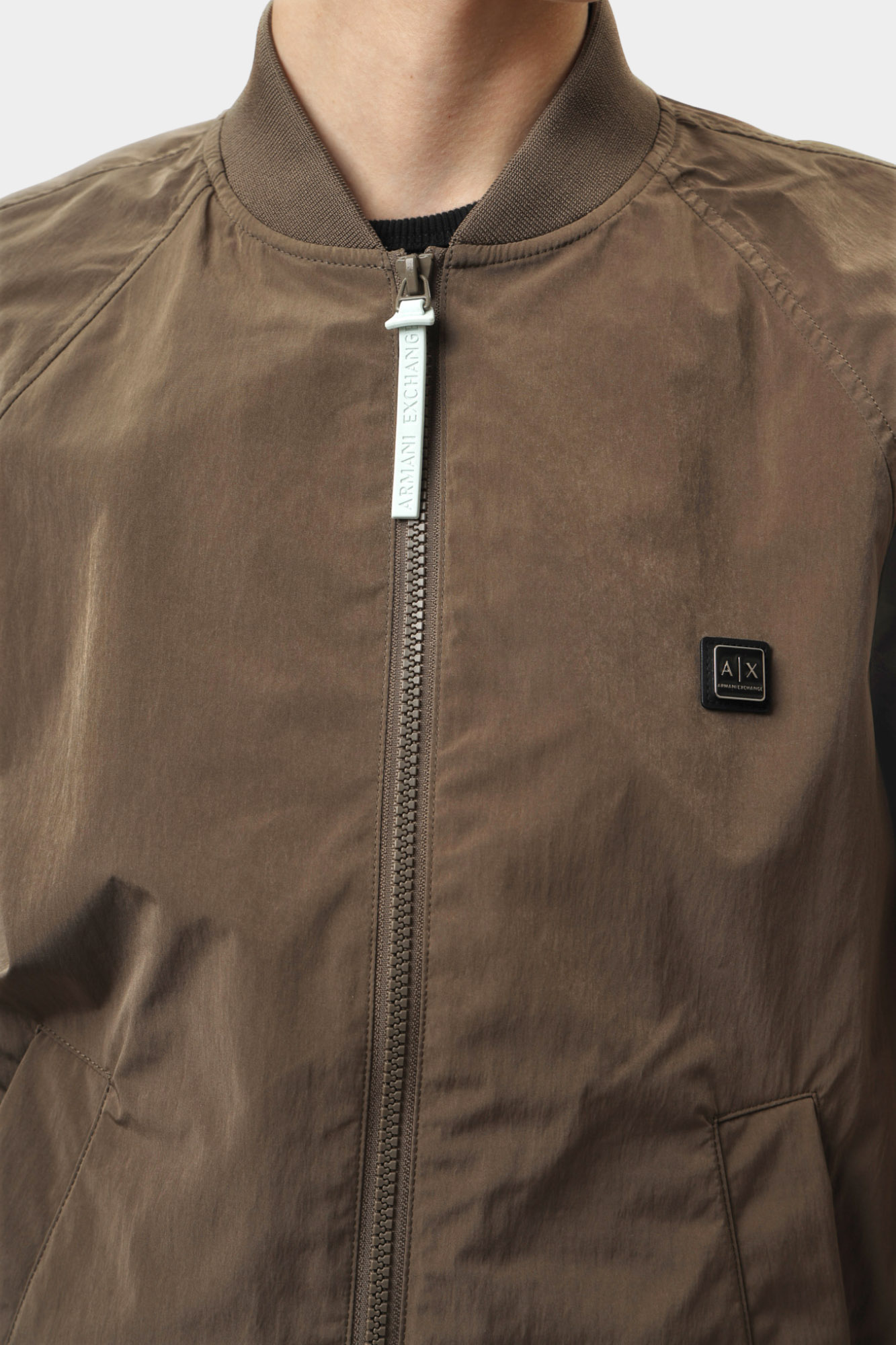 XW000217_AF10853 бомбер armani exchange 