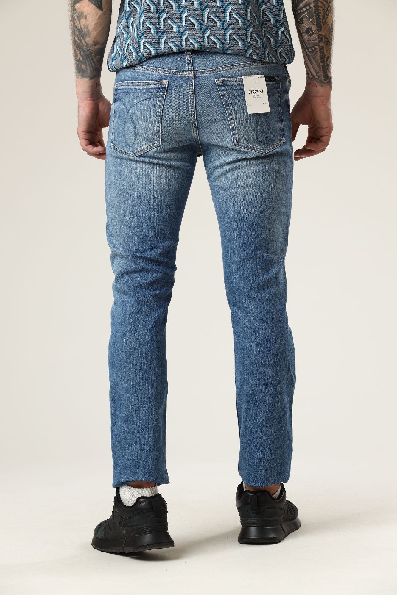 J30J317214_ Джинсы STRAIGHT Calvin Klein Jeans Голубой