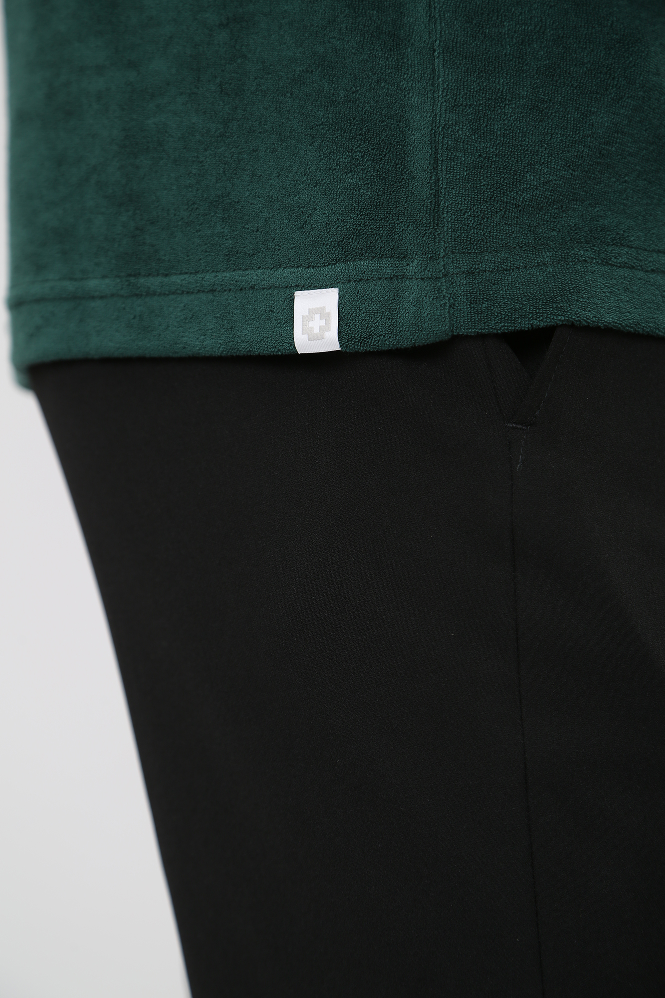 30037550_10015972 Футболка Strellson Зеленый