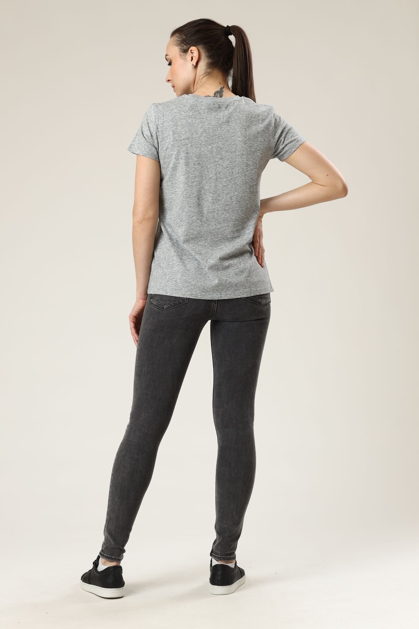 1736902630 футболка levi`s 