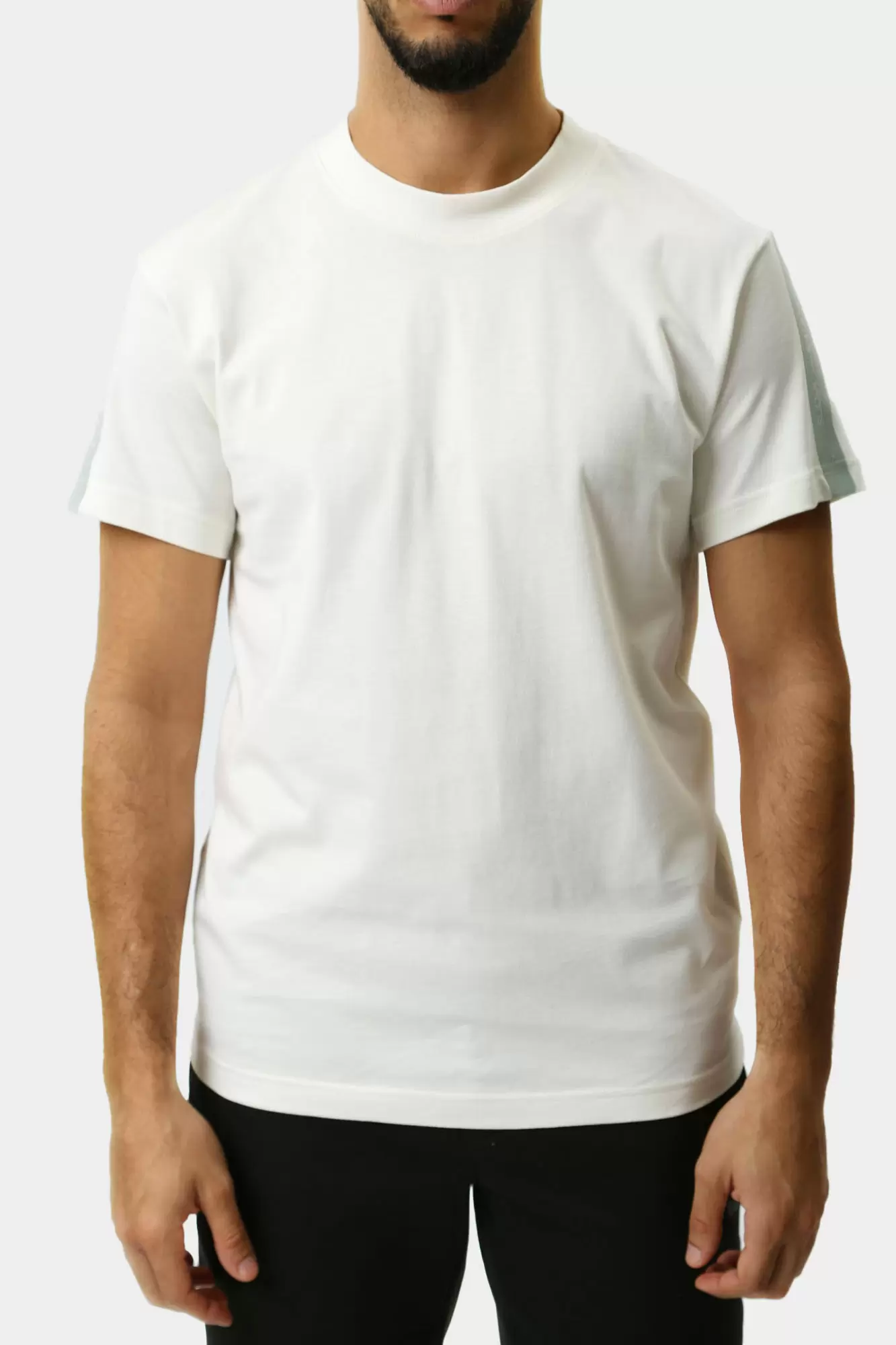 J30J325653 Футболка Calvin Klein Jeans Молочный