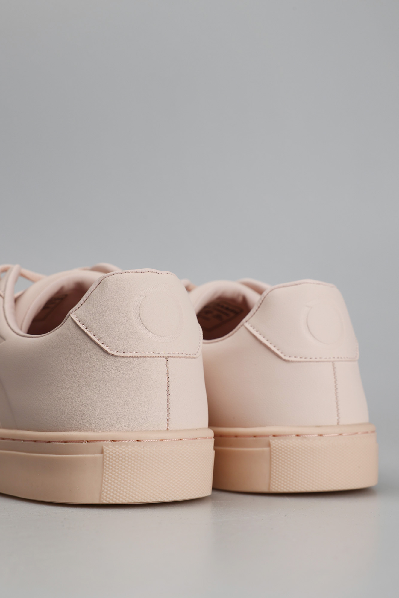 79A00849-9Y09999 Кеды Trussardi Бежевый