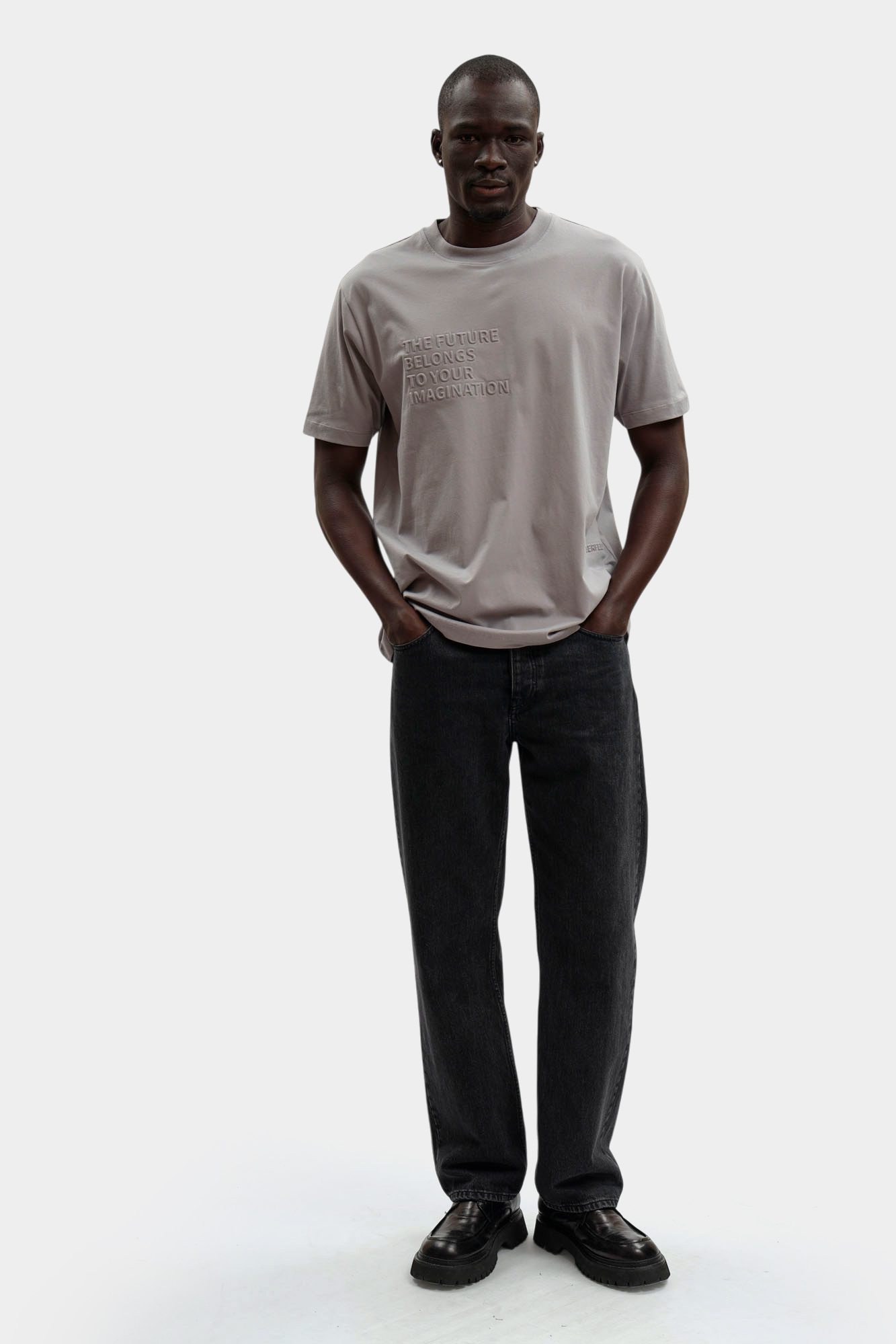 561241_755061 Футболка Karl Lagerfeld Серый