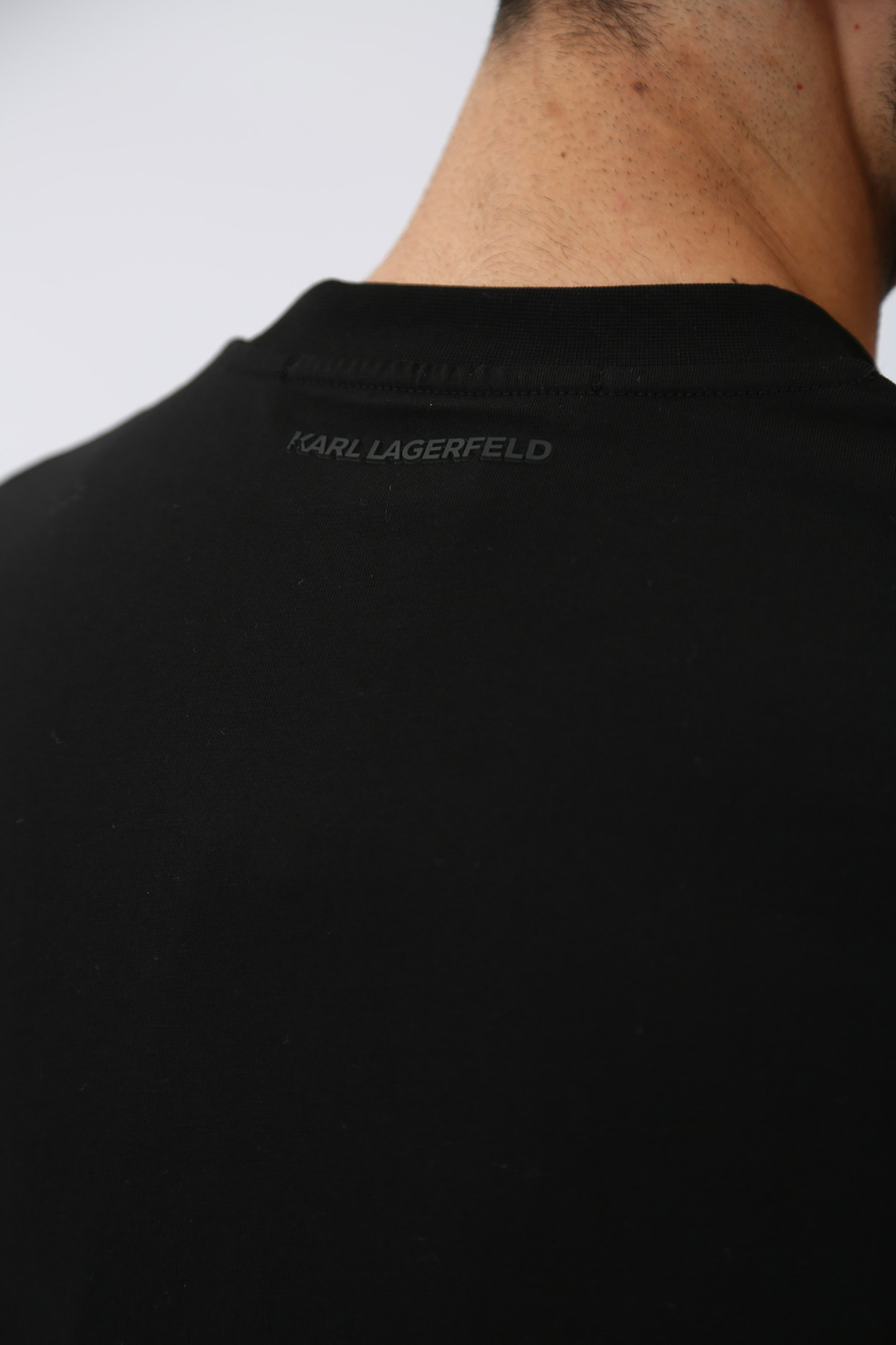 532225_755033 Футболка Karl Lagerfeld Черный