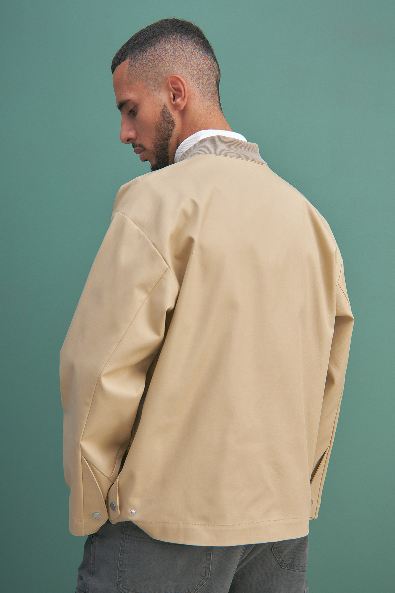 M-232-TH-56-0108 Бомбер The Hills Бежевый