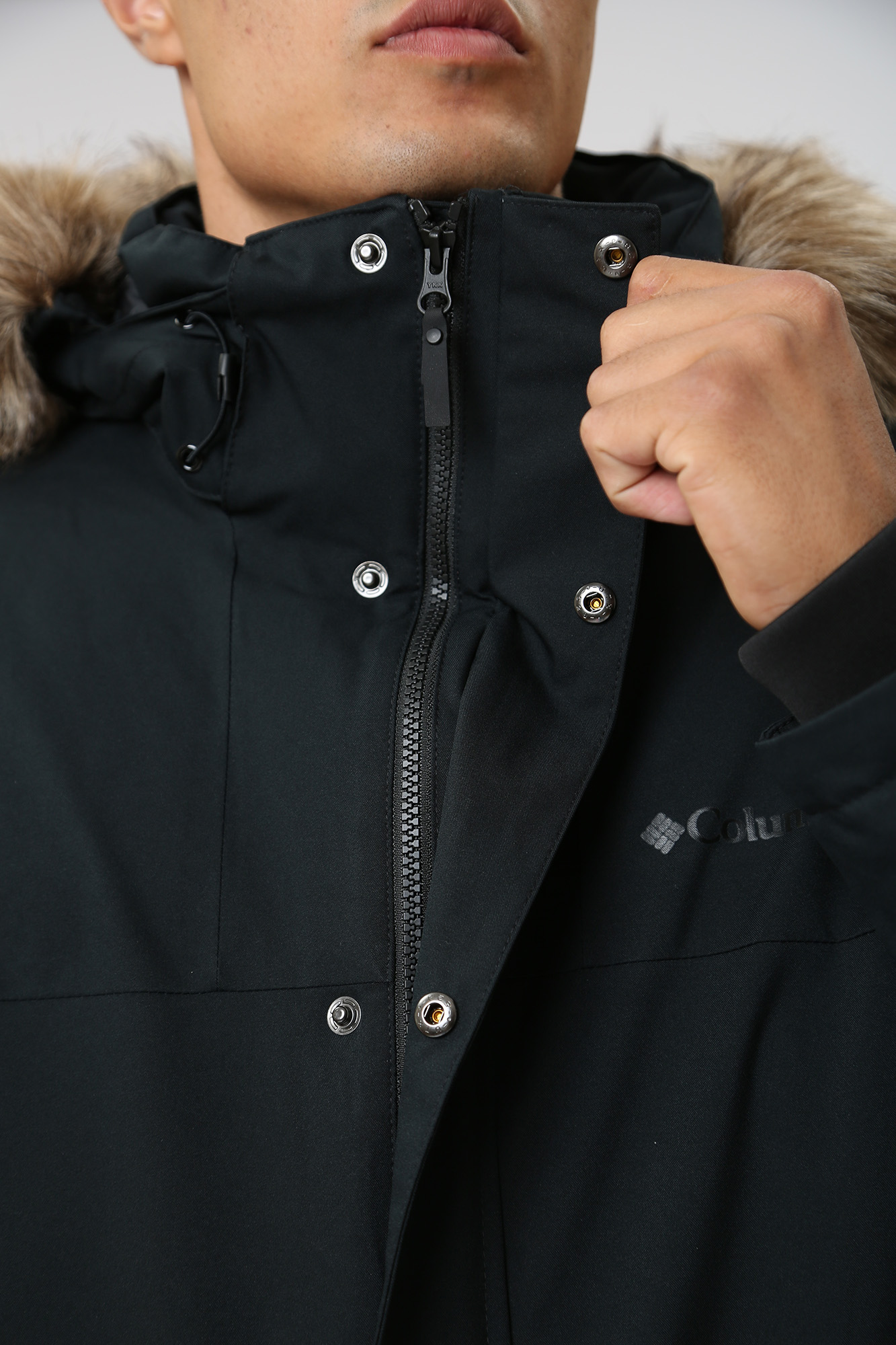 1985561 Пуховик Columbia Черный