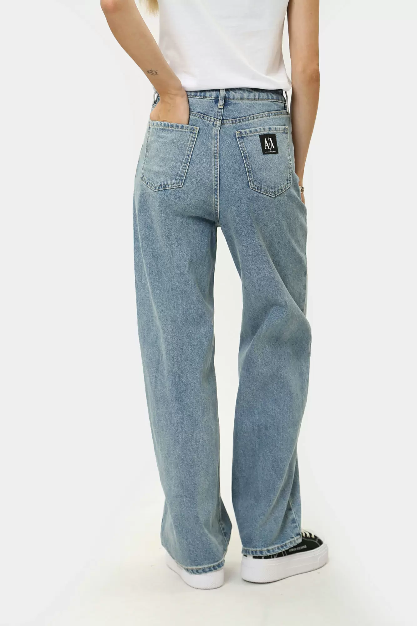 8NYJ38_Y4AAZ_150A брюки джинсовые armani exchange 