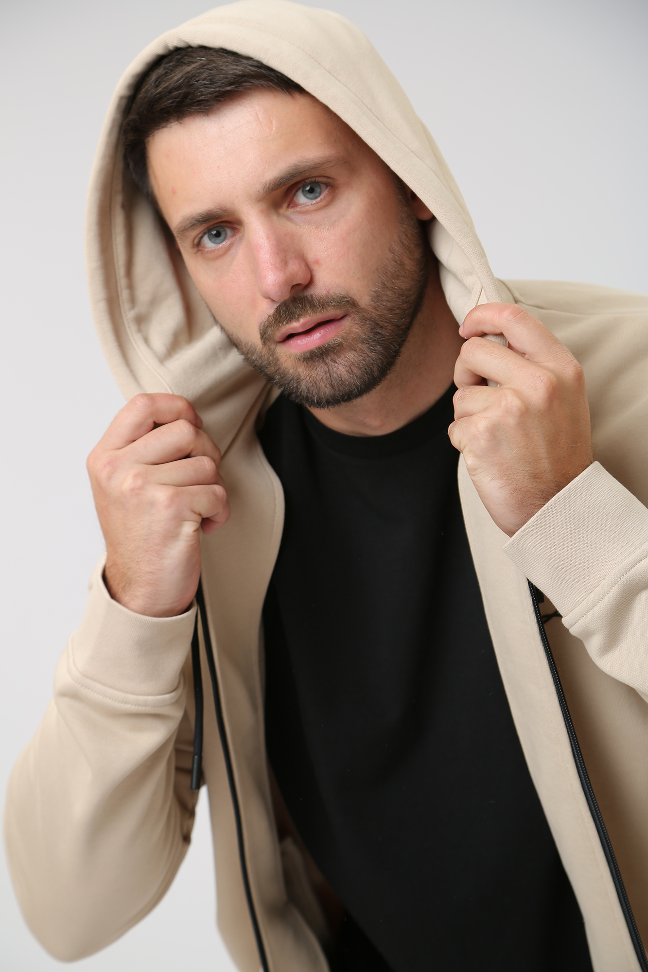 533910_705066 Толстовка с капюшоном Karl Lagerfeld Бежевый