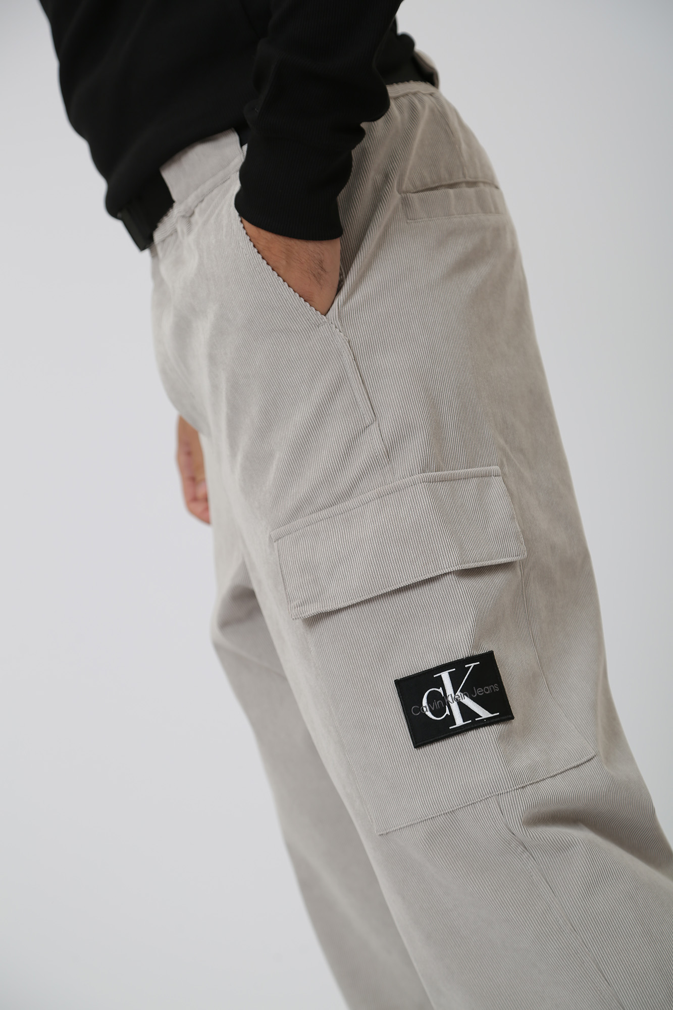 J30J324035 Брюки Calvin Klein Jeans Серый
