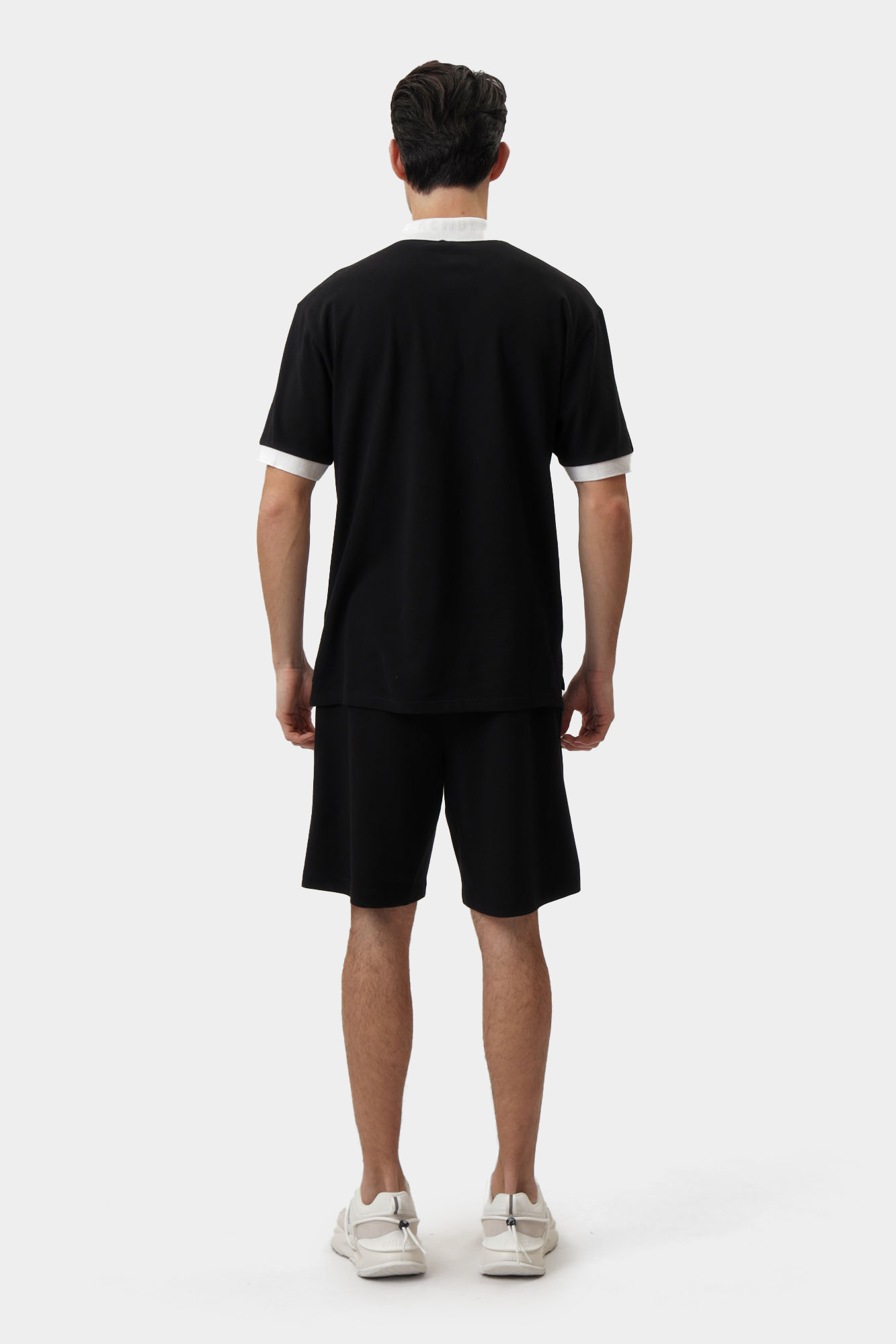 BMF0943 Шорты трикотажные Bikkembergs Черный