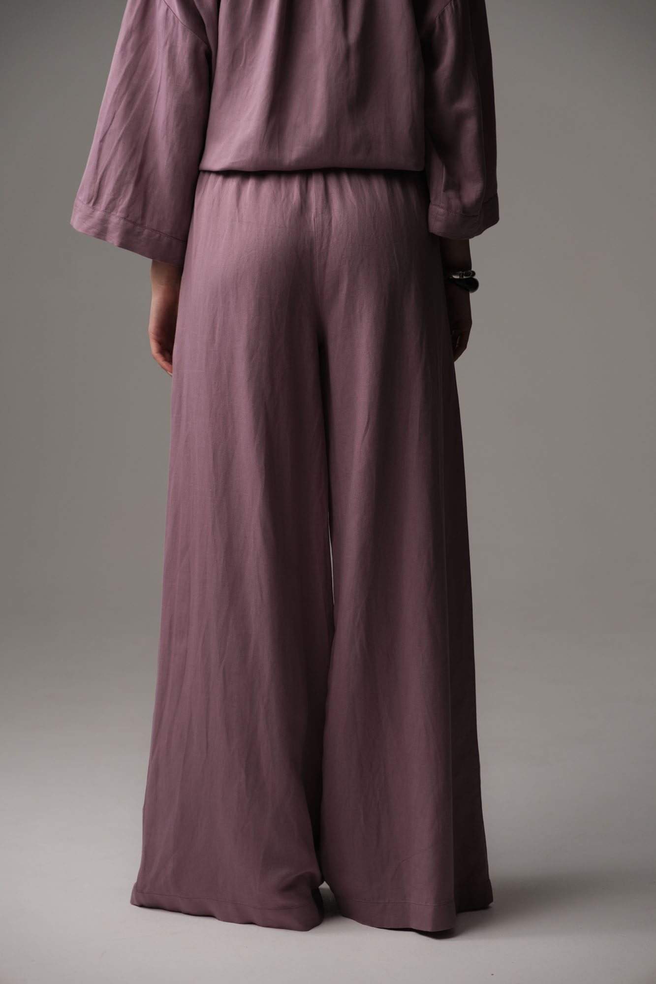 W-241-P-56-1071 брюки the hills 