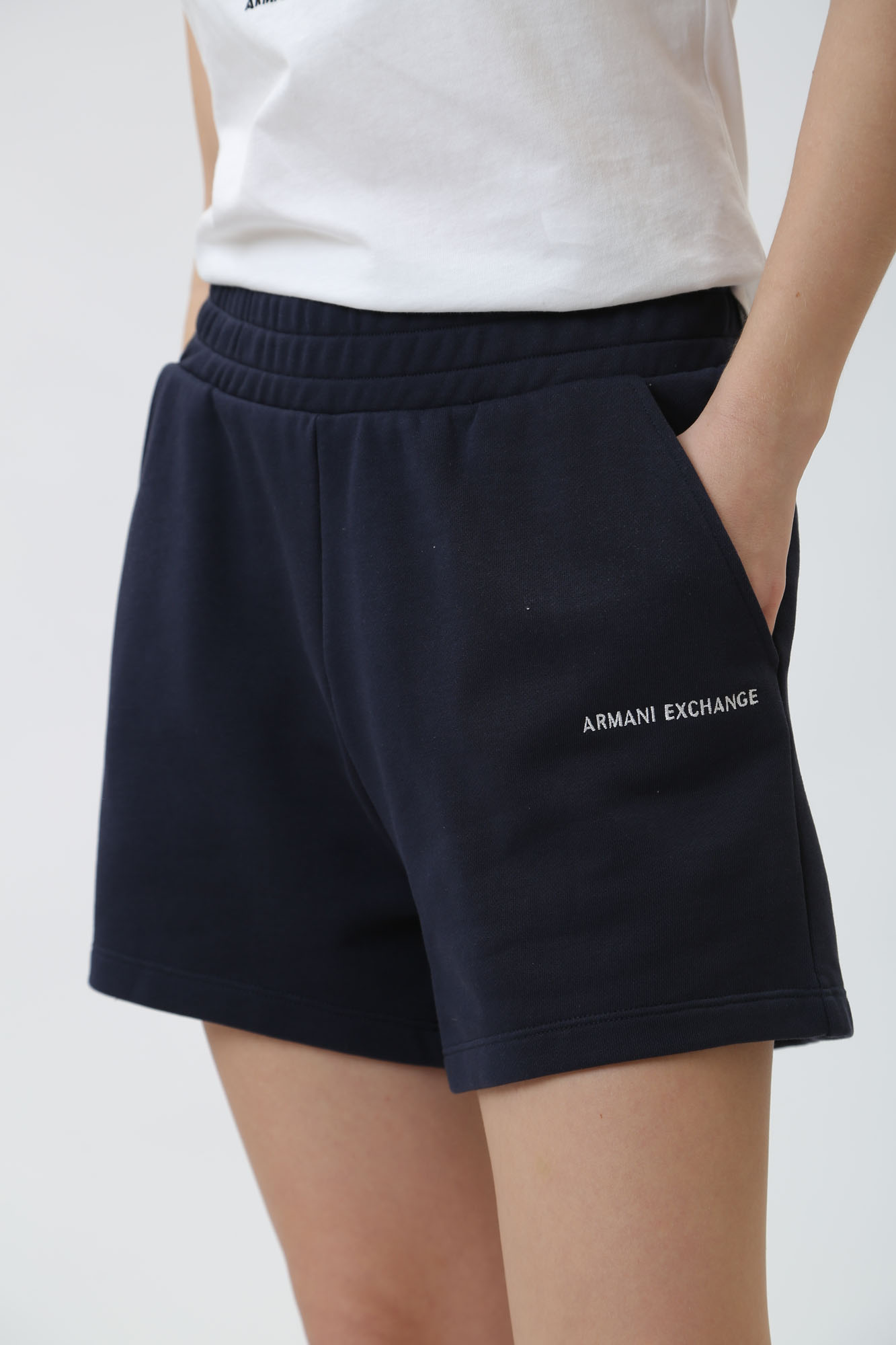 3DYS72_YJDBZ шорты трикотажные armani exchange 