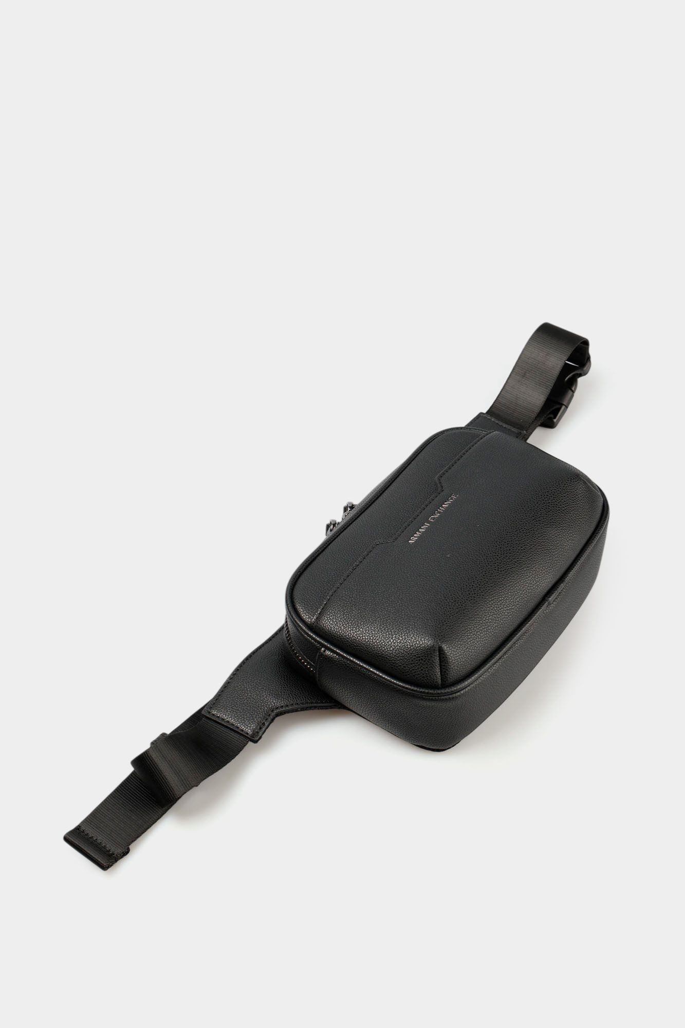 XM002588_AF22651 Сумка Armani Exchange Черный