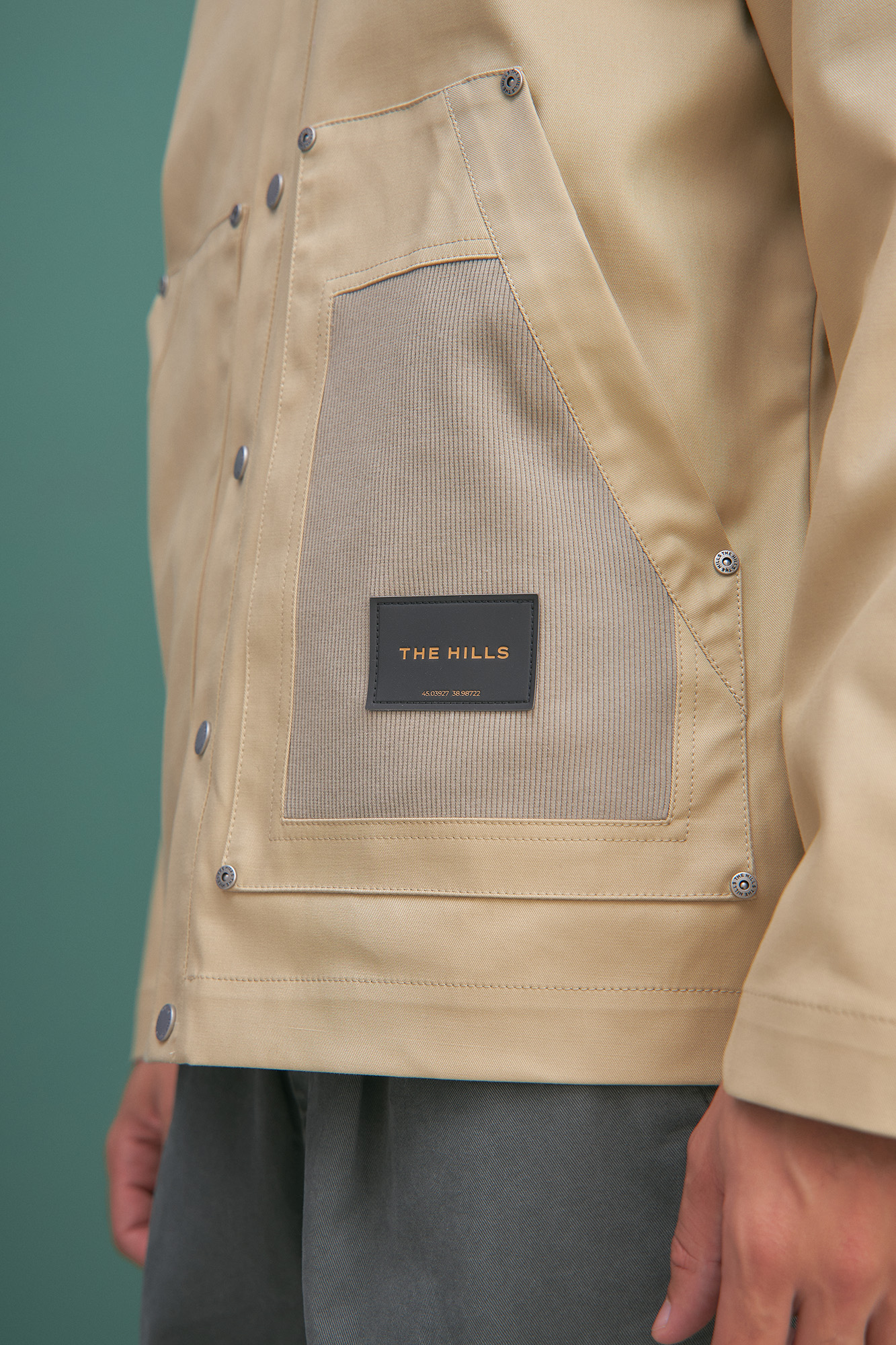 M-232-TH-56-0108 Бомбер The Hills Бежевый