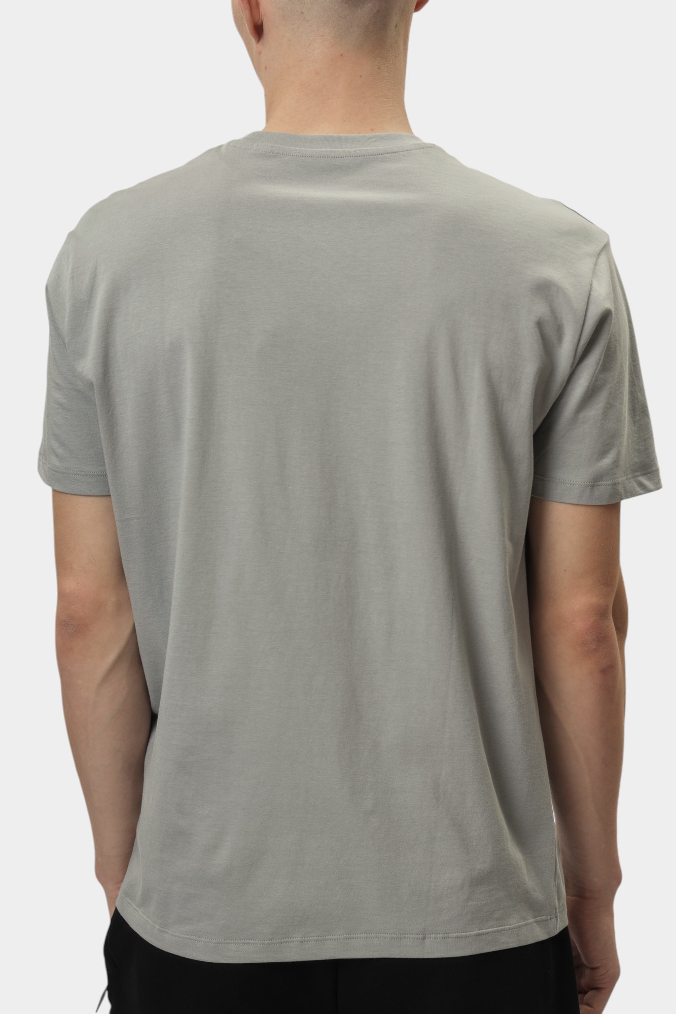 XM000767_AF12308 Футболка Armani Exchange Серый