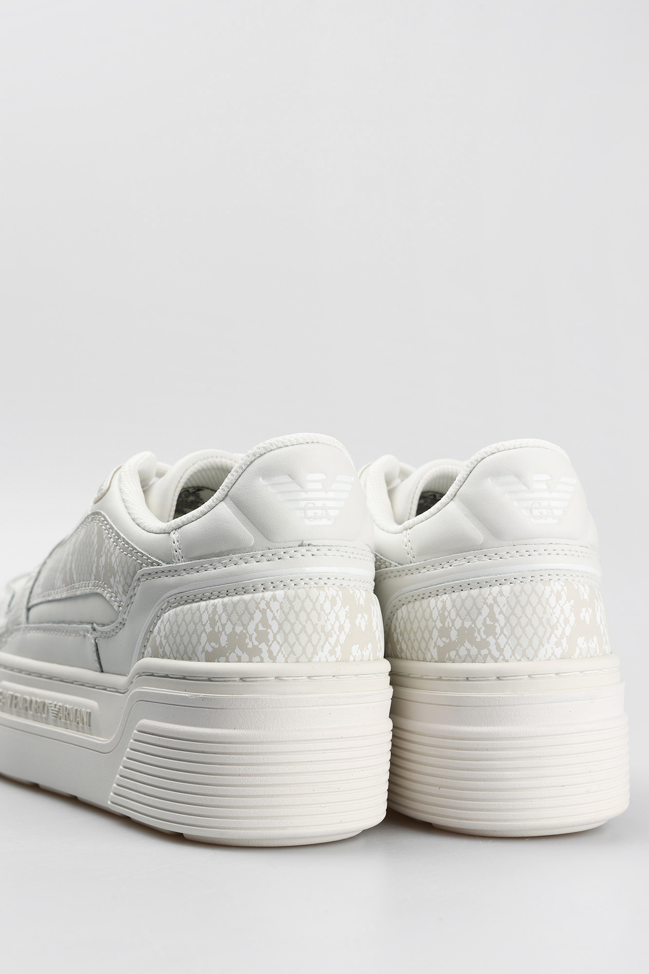 X7X010_XK334_S876 Кеды EA7 Белый