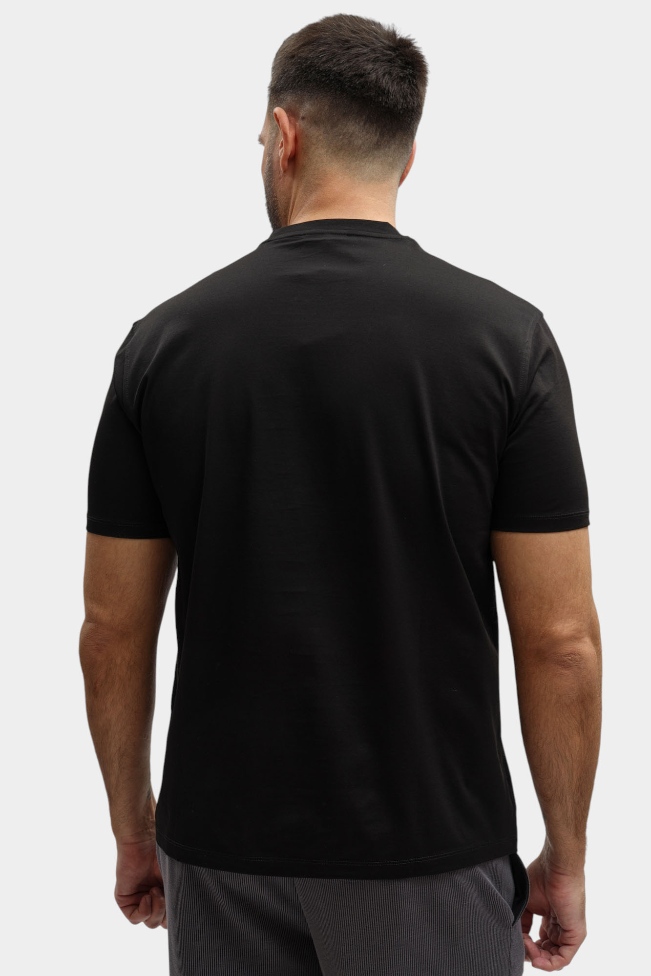 EM004593_AF10762 Футболка Emporio Armani Черный