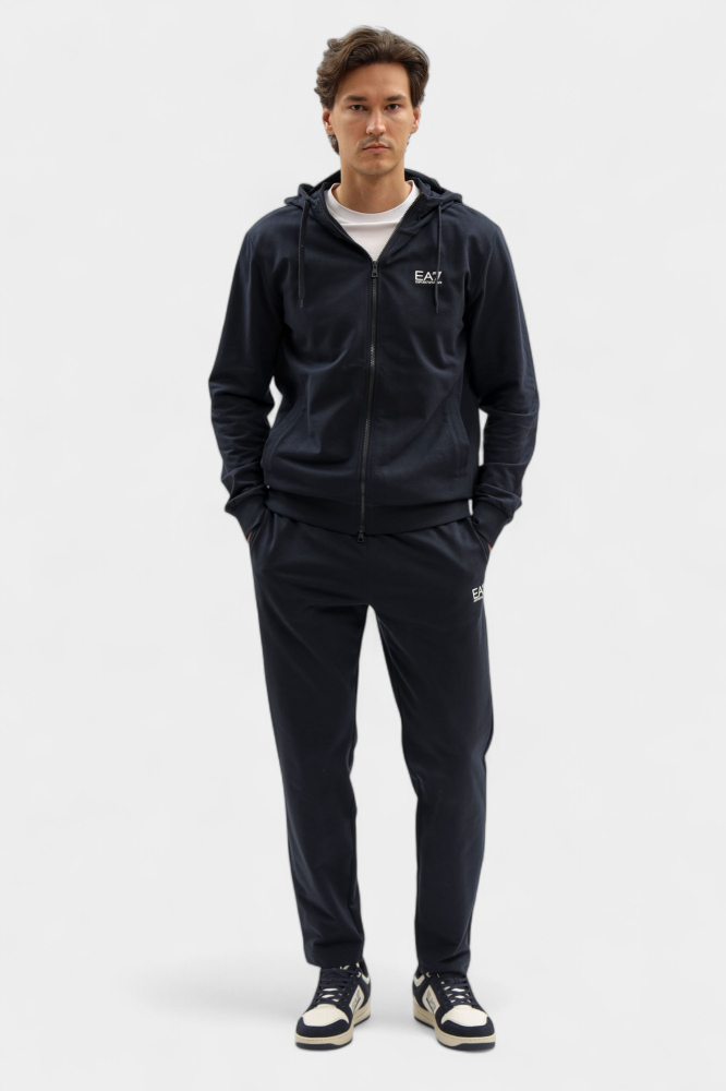 Костюм спортивный EA7