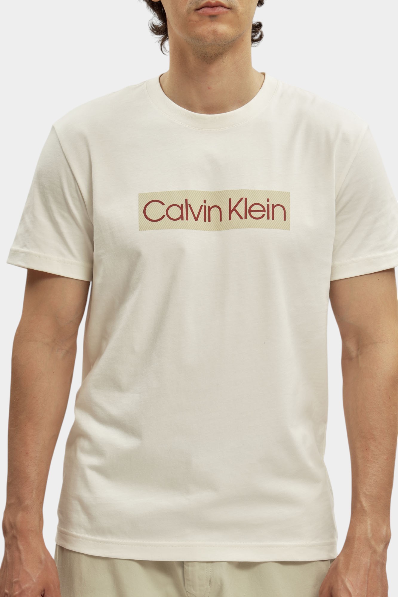 J30J327472 Футболка Calvin Klein Jeans Белый