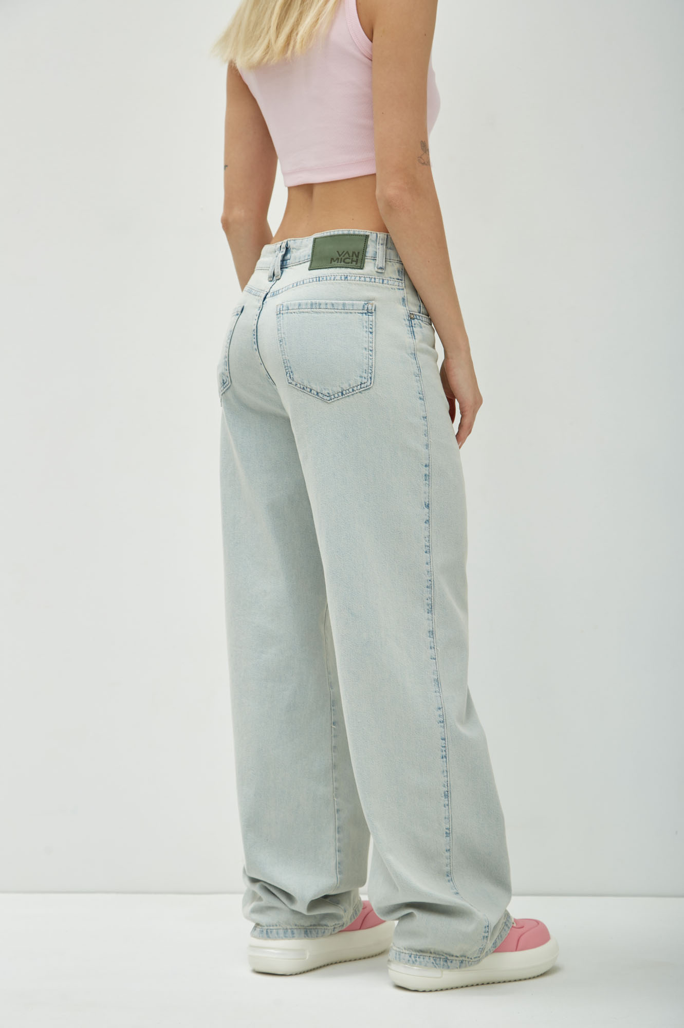 VW-OMA-33-019 джинсы wide leg van mich