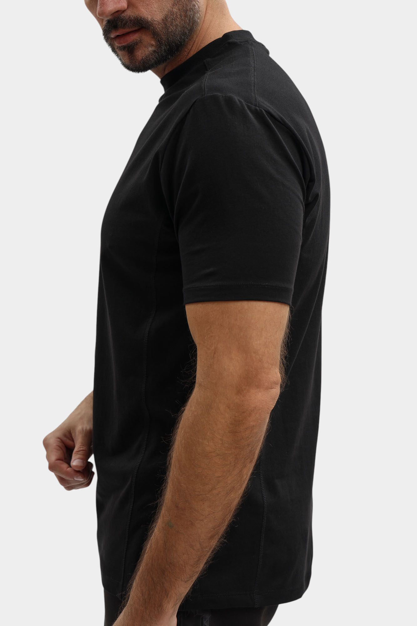 561221_755042 Футболка Karl Lagerfeld Черный