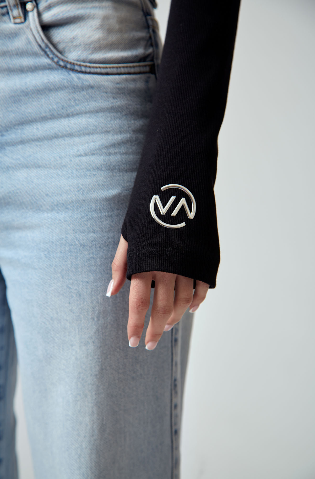 VW-FAT-22-307 лонгслив van mich 