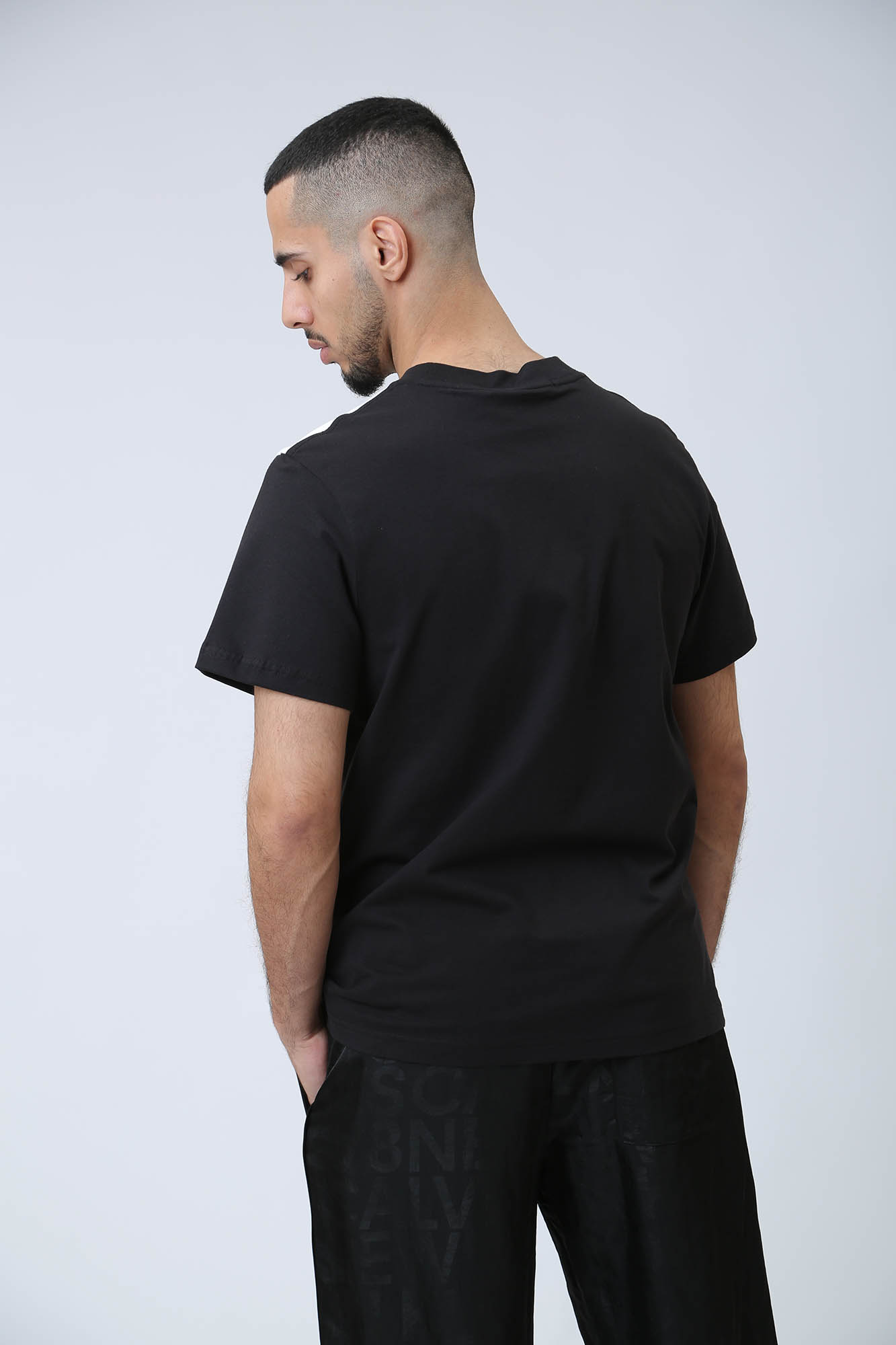 J30J324675 Футболка Calvin Klein Jeans Черный