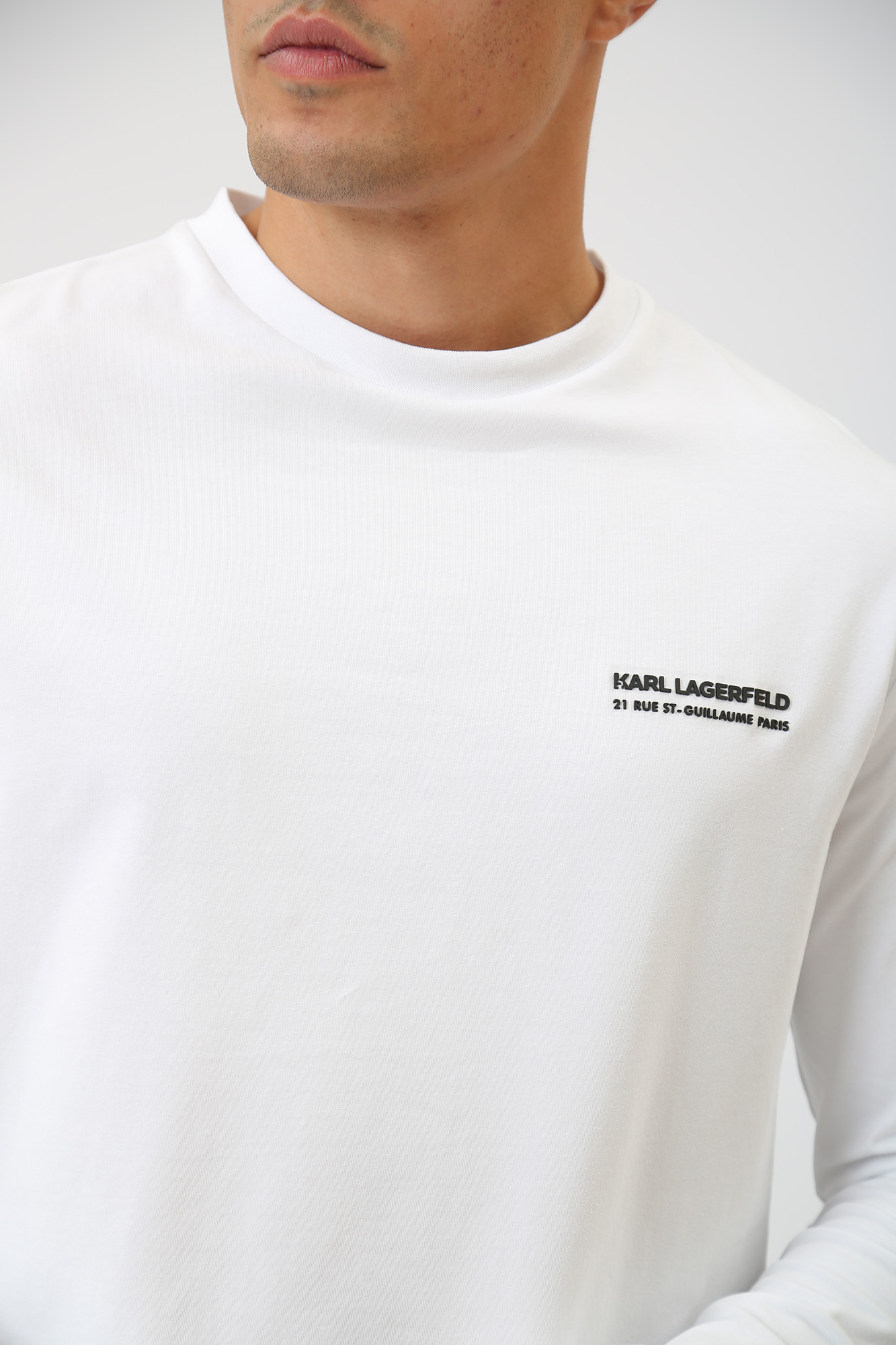 534221_755025 Лонгслив Karl Lagerfeld Белый