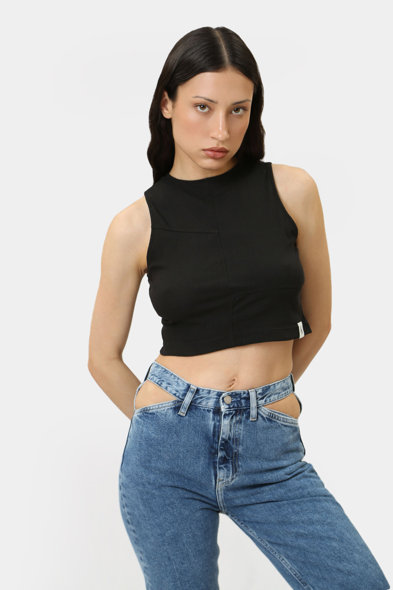 J20J223108 топ calvin klein jeans