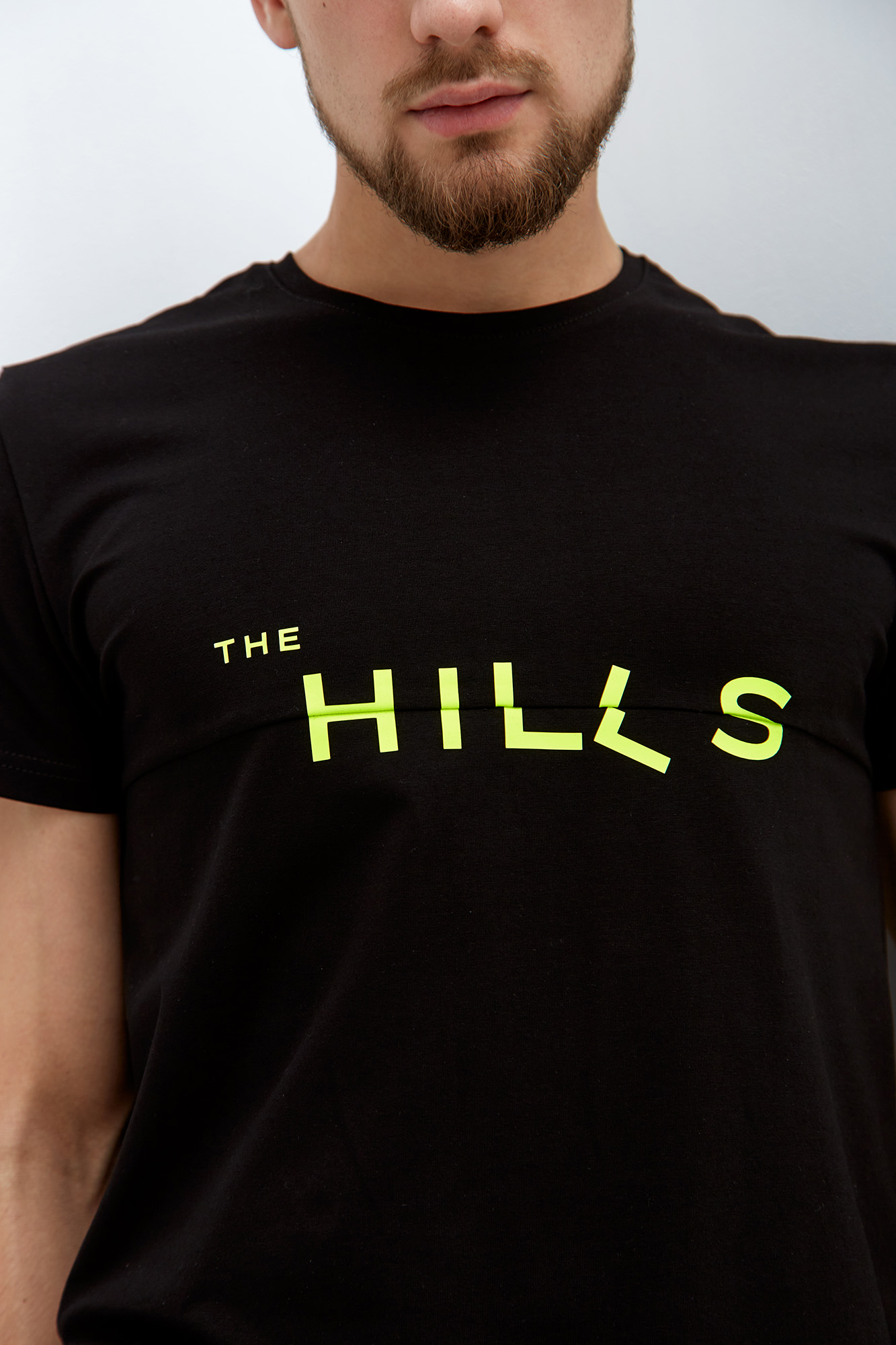 M-231-P-22-0002 Футболка The Hills Черный