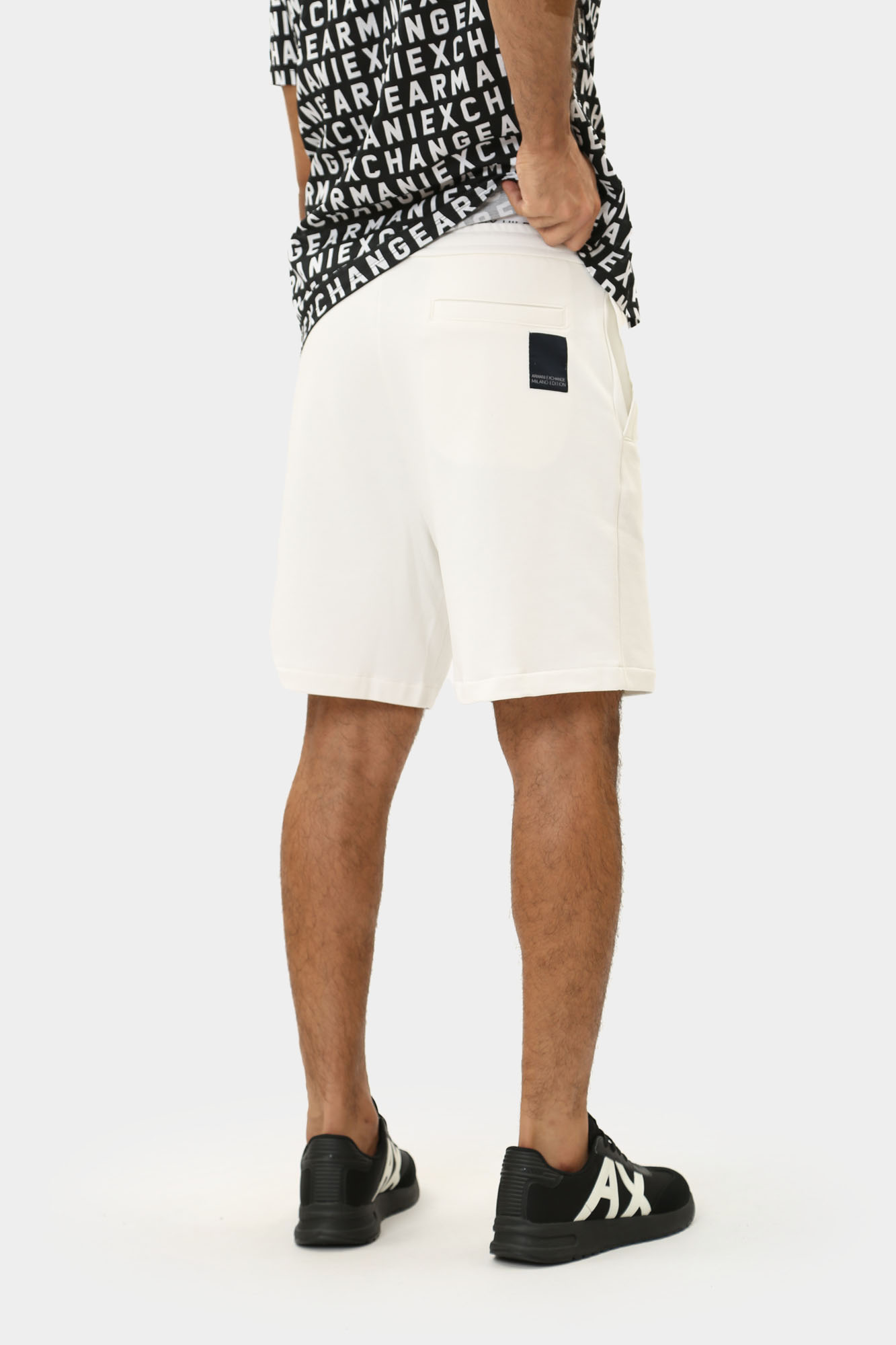 3DZSHH_ZJGGZ Шорты трикотажные Armani Exchange Белый