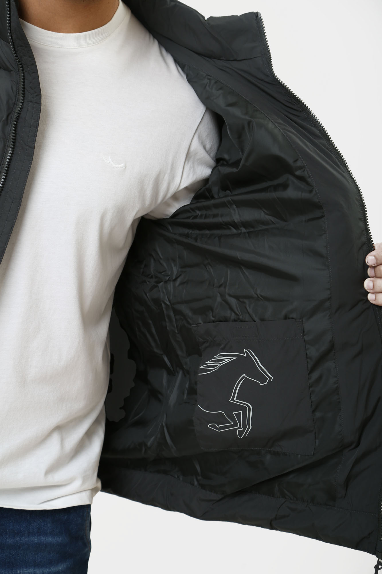 1015599 Куртка Mustang Черный