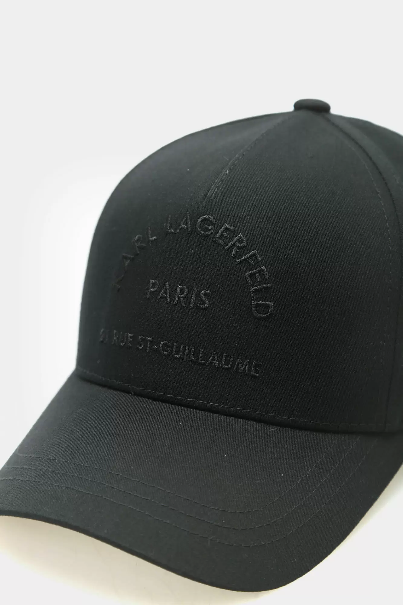 544123_805612 Кепка Karl Lagerfeld Черный