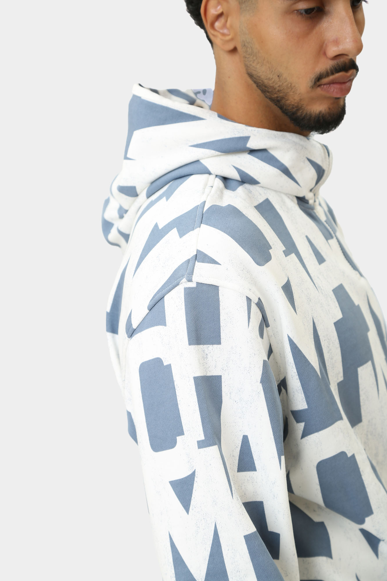 6DZMLB_ZJ4XZ Худи Armani Exchange Голубой