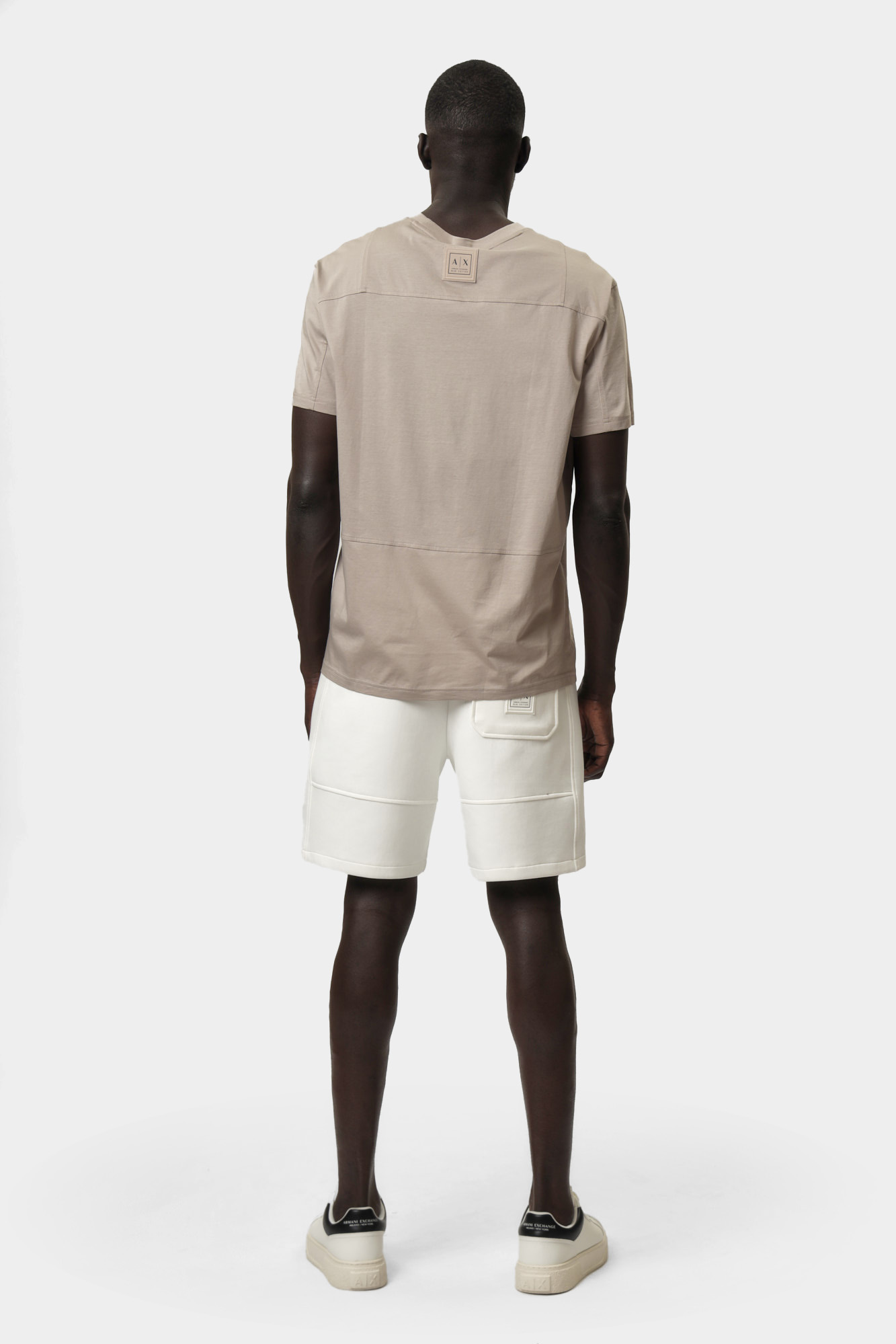 XM000359_AF10364 Футболка Armani Exchange Бежевый