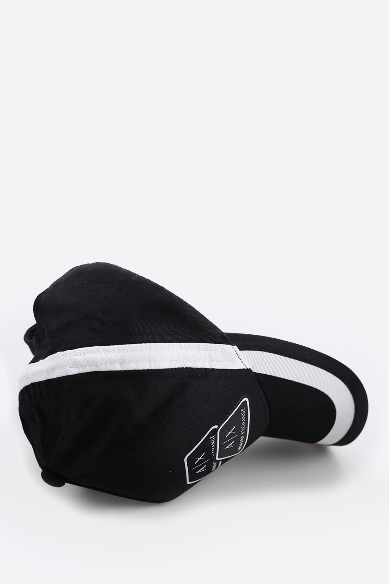 954202_2R112_00020 Кепки Armani Exchange Черный