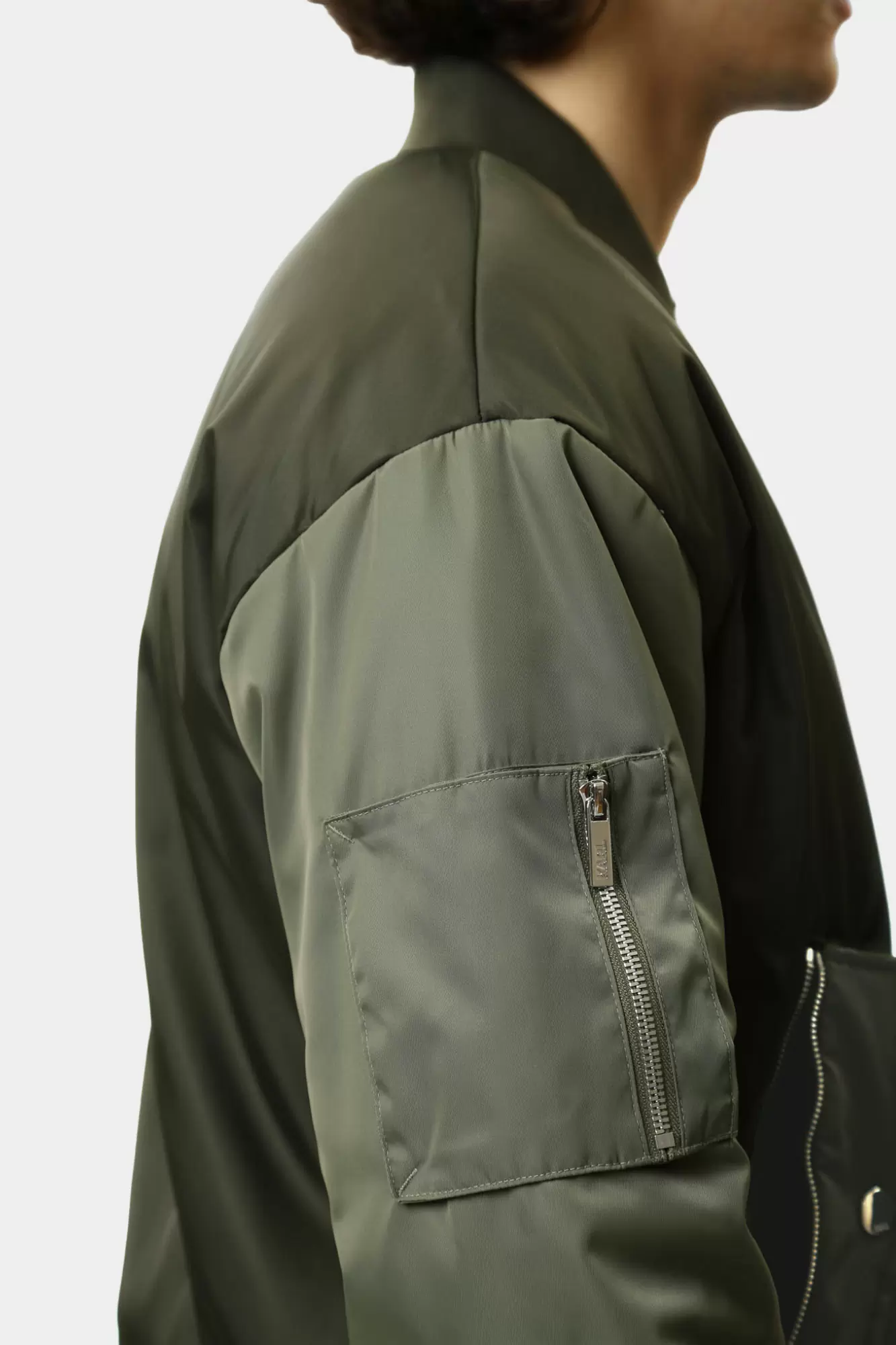 544523_505005 Бомбер Karl Lagerfeld Розовый