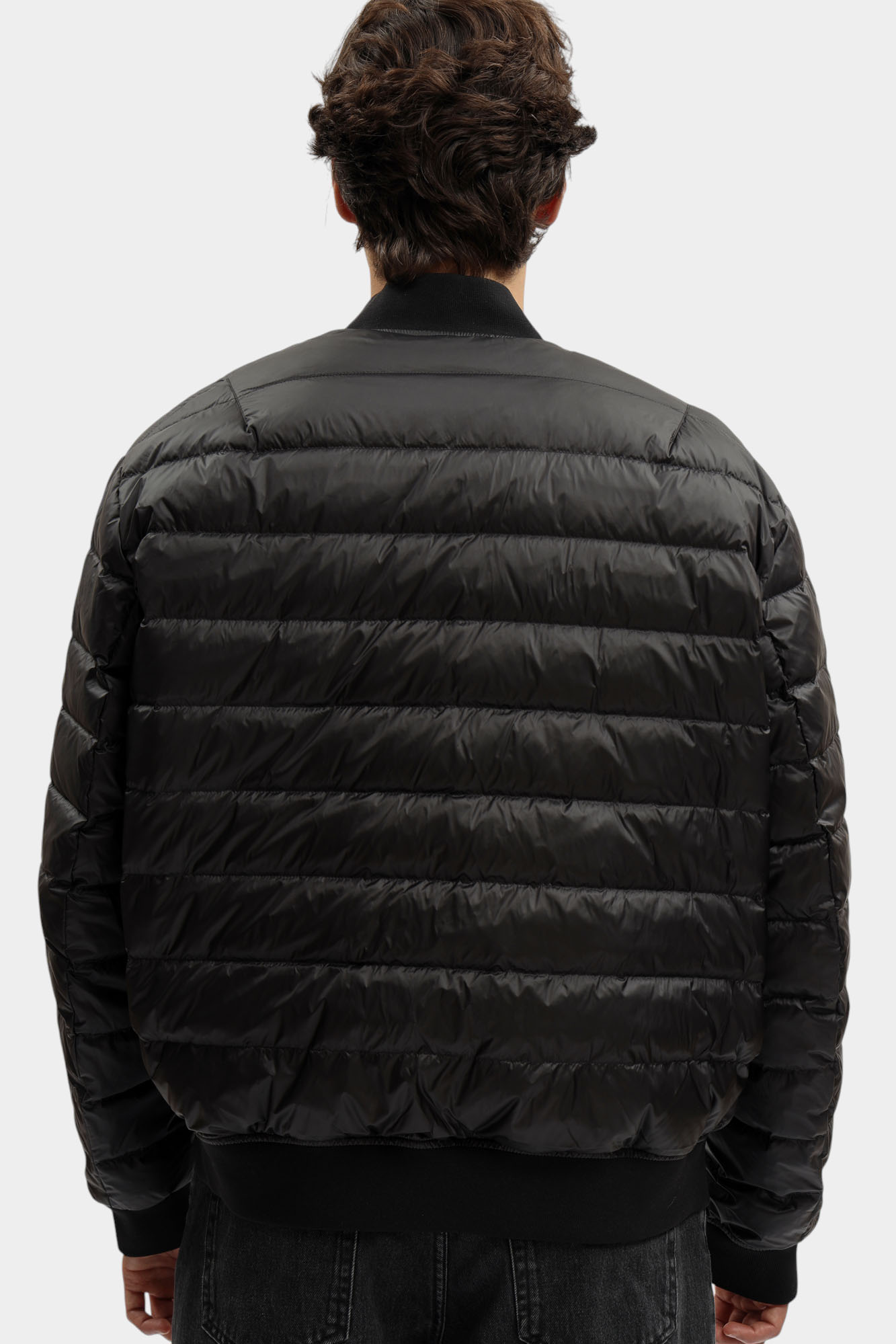 EM003783_ AF19870 Бомбер Emporio Armani Черный