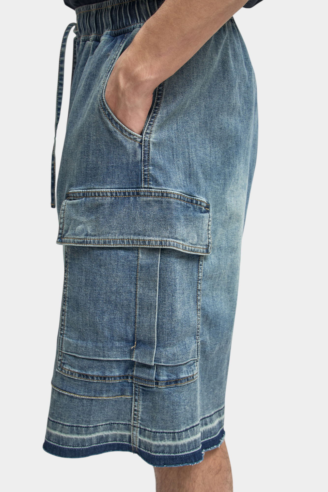 M-261-FT-56-FF003 Шорты джинсовые The Hills Синий